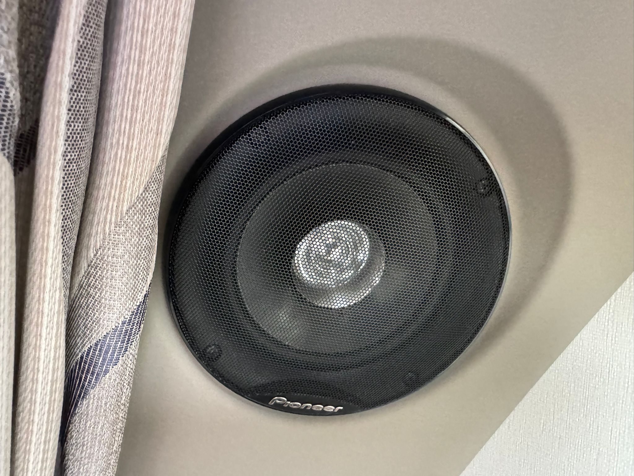 Coachman Laser 620- 2016 Caravan - Image 55