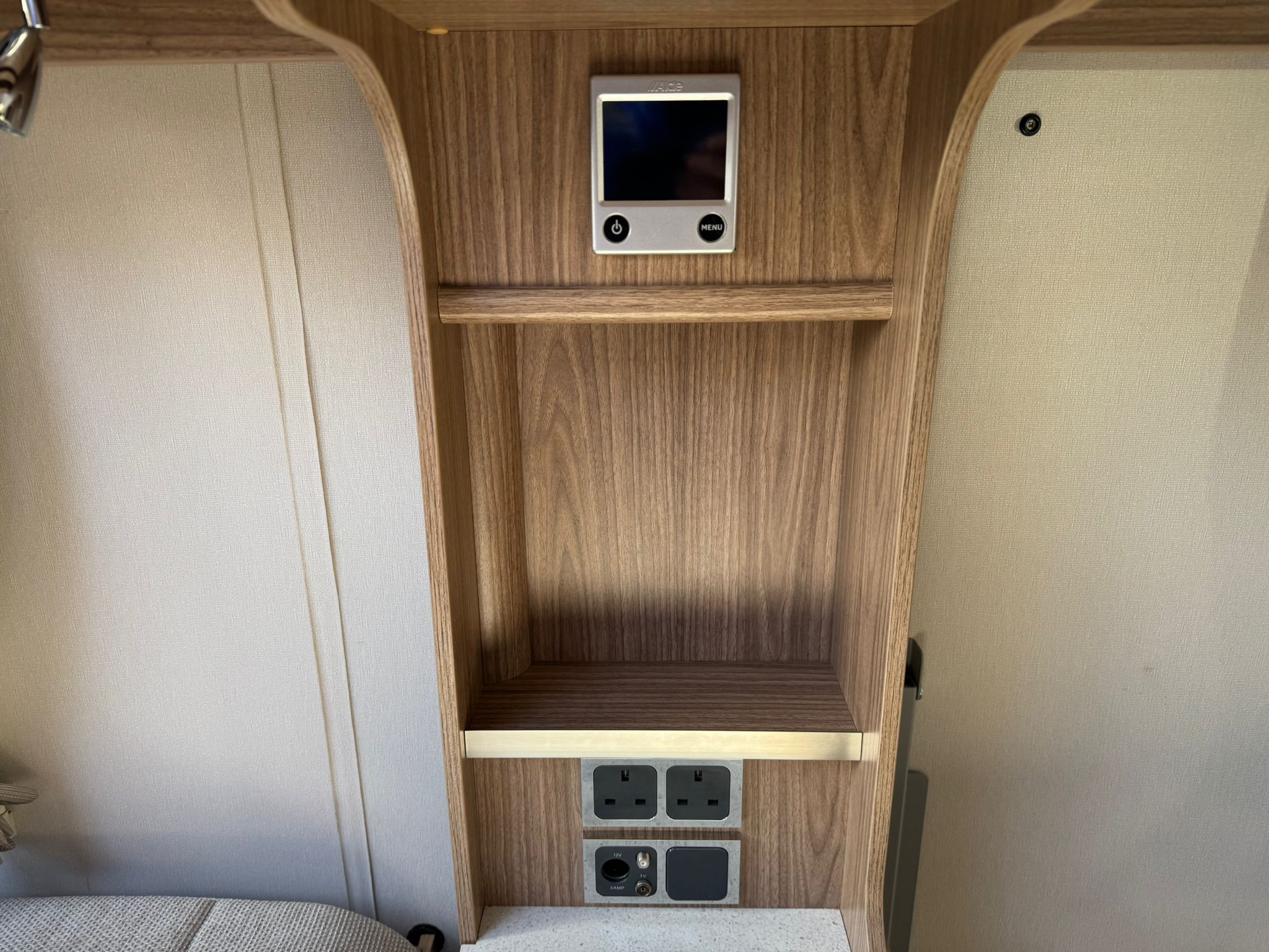 Coachman Laser 620- 2016 Caravan - Image 49