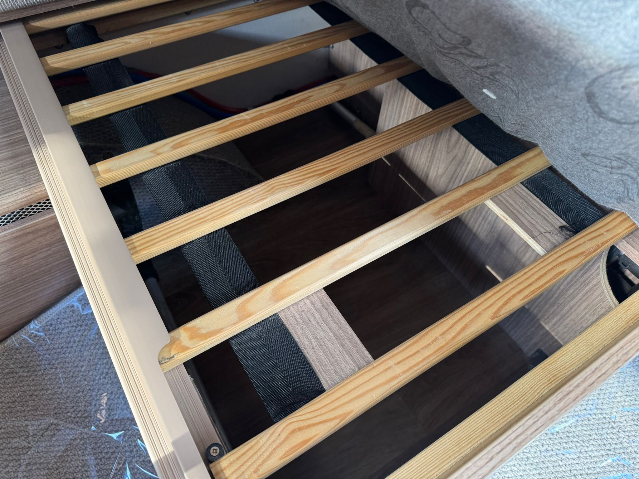 Coachman Laser 620- 2016 Caravan - Image 24