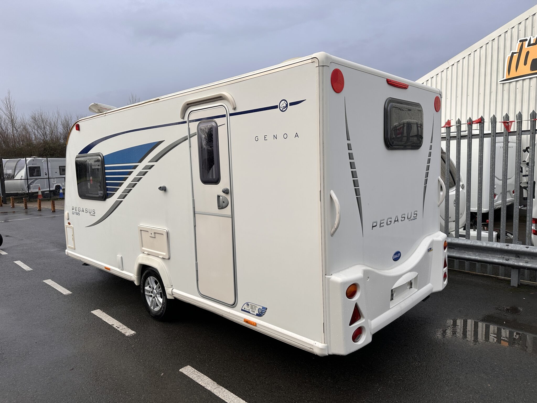 Bailey Pegasus GT65 Genoa- 2013 Caravan - Image 7