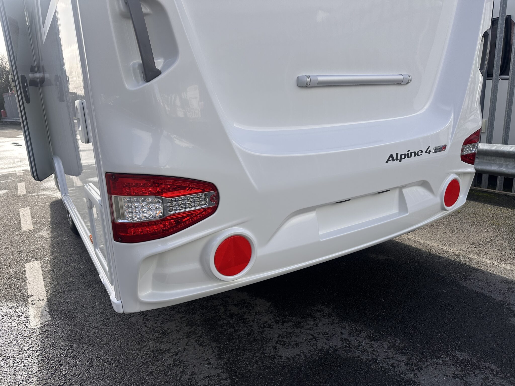 Swift Sprite Alpine 4- 2022 Caravan - Image 19