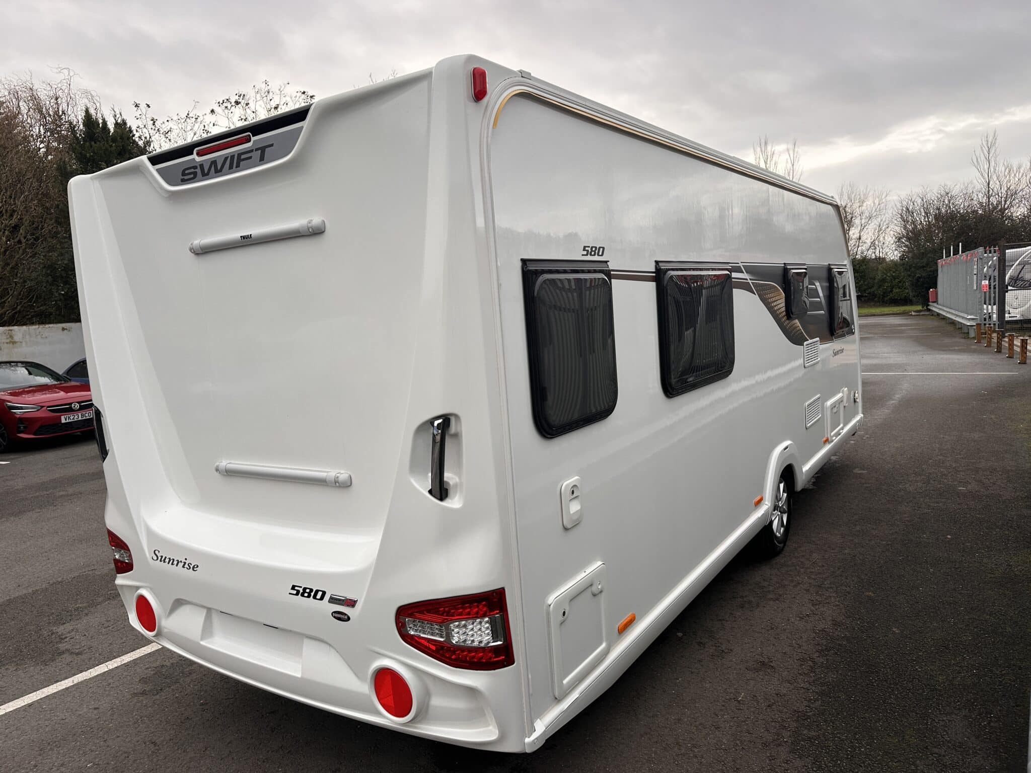 Swift Sunrise 580 - 2022 Caravan - Image 6