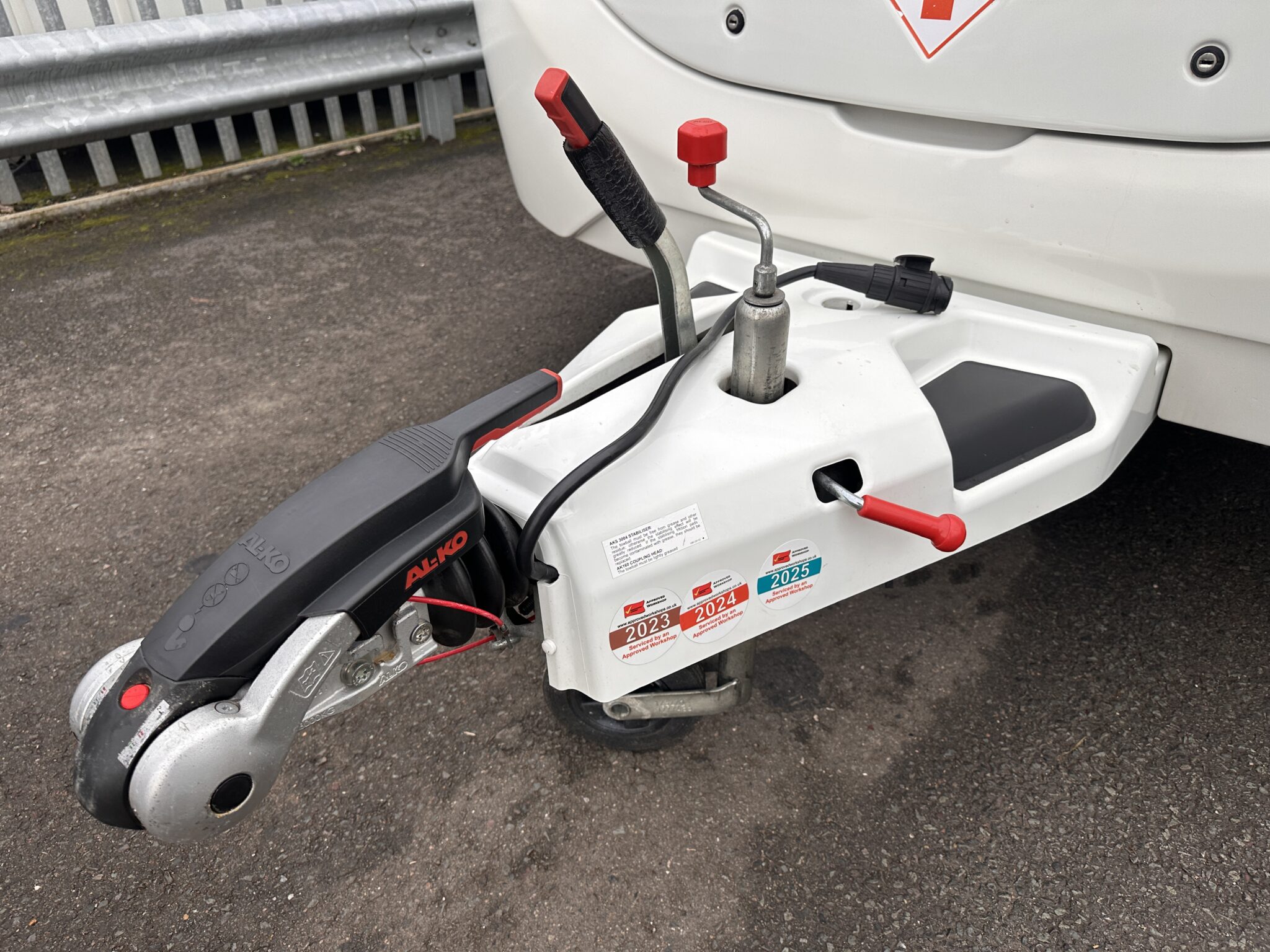 Swift Sunrise 580 - 2022 Caravan - Image 8