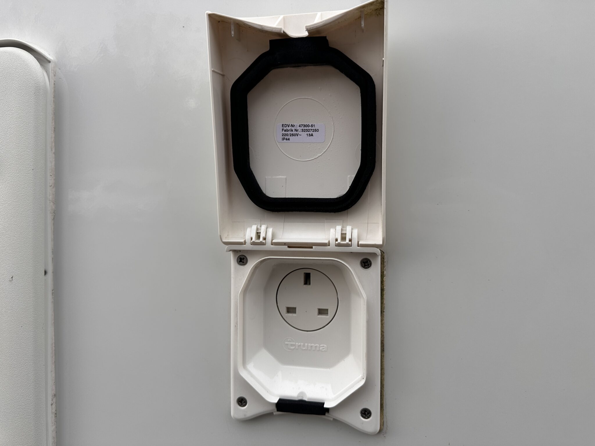 Swift Sunrise 580 - 2022 Caravan - Image 11