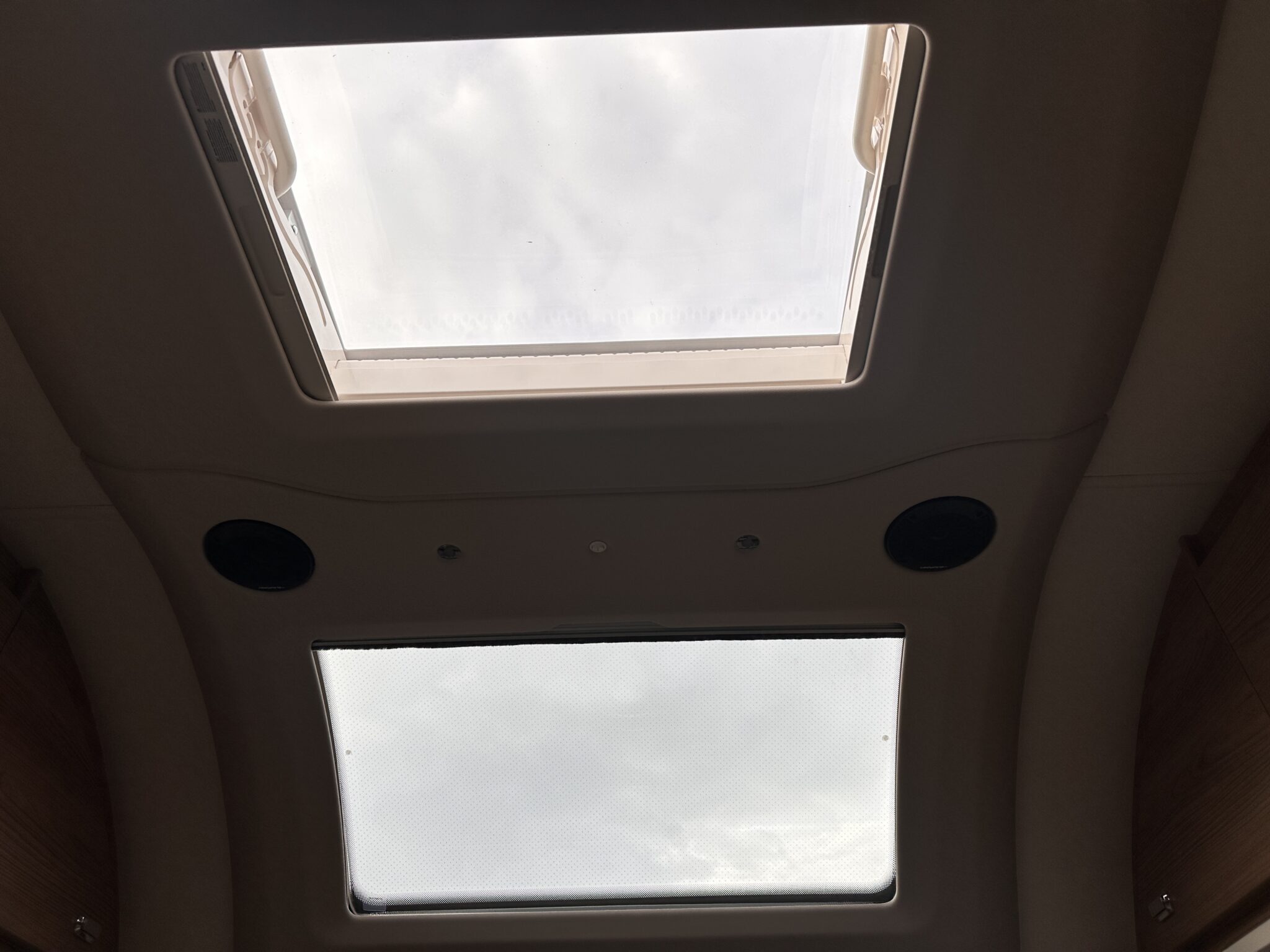 Swift Sunrise 580 - 2022 Caravan - Image 58