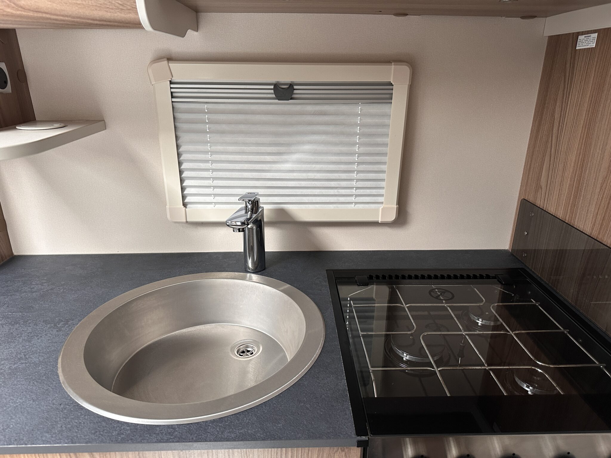 Swift Sunrise 580 - 2022 Caravan - Image 63