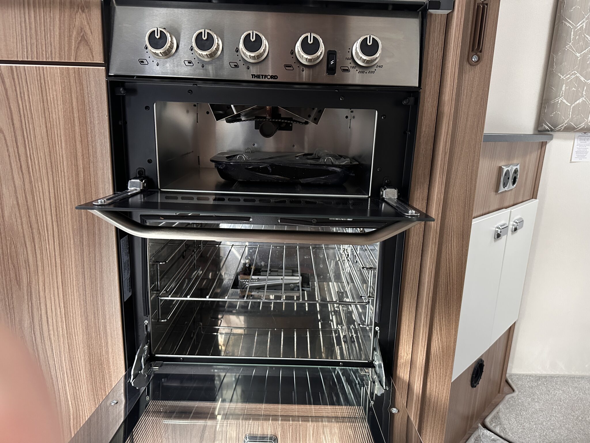 Swift Sunrise 580 - 2022 Caravan - Image 65