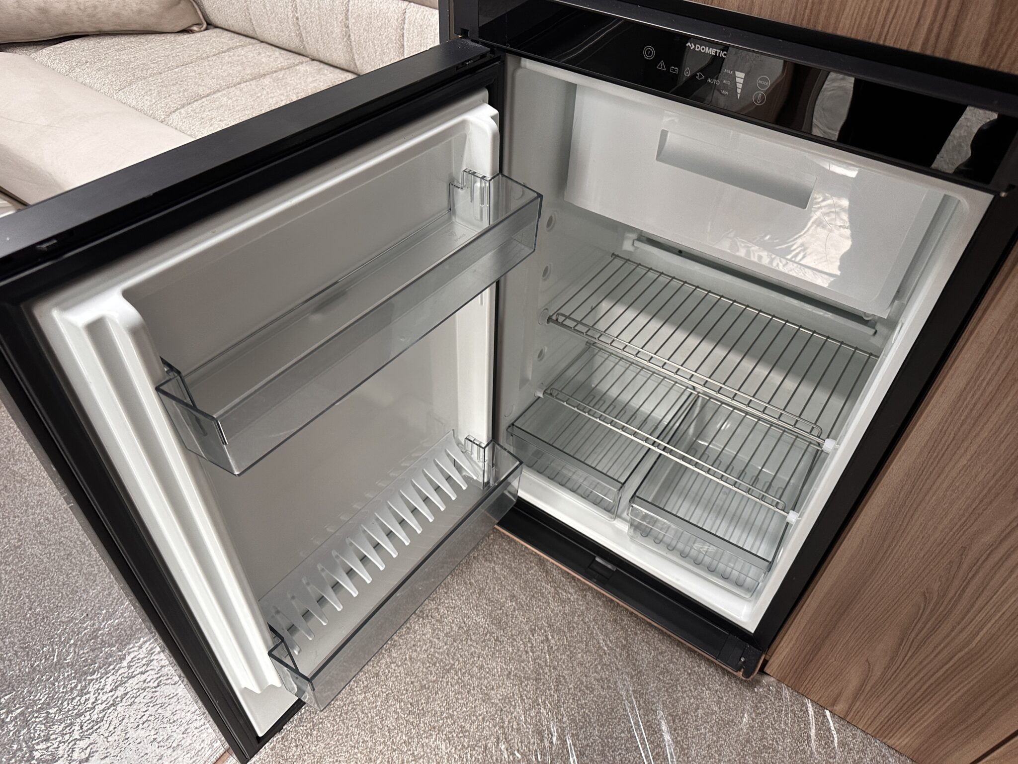 Swift Sunrise 580 - 2022 Caravan - Image 69