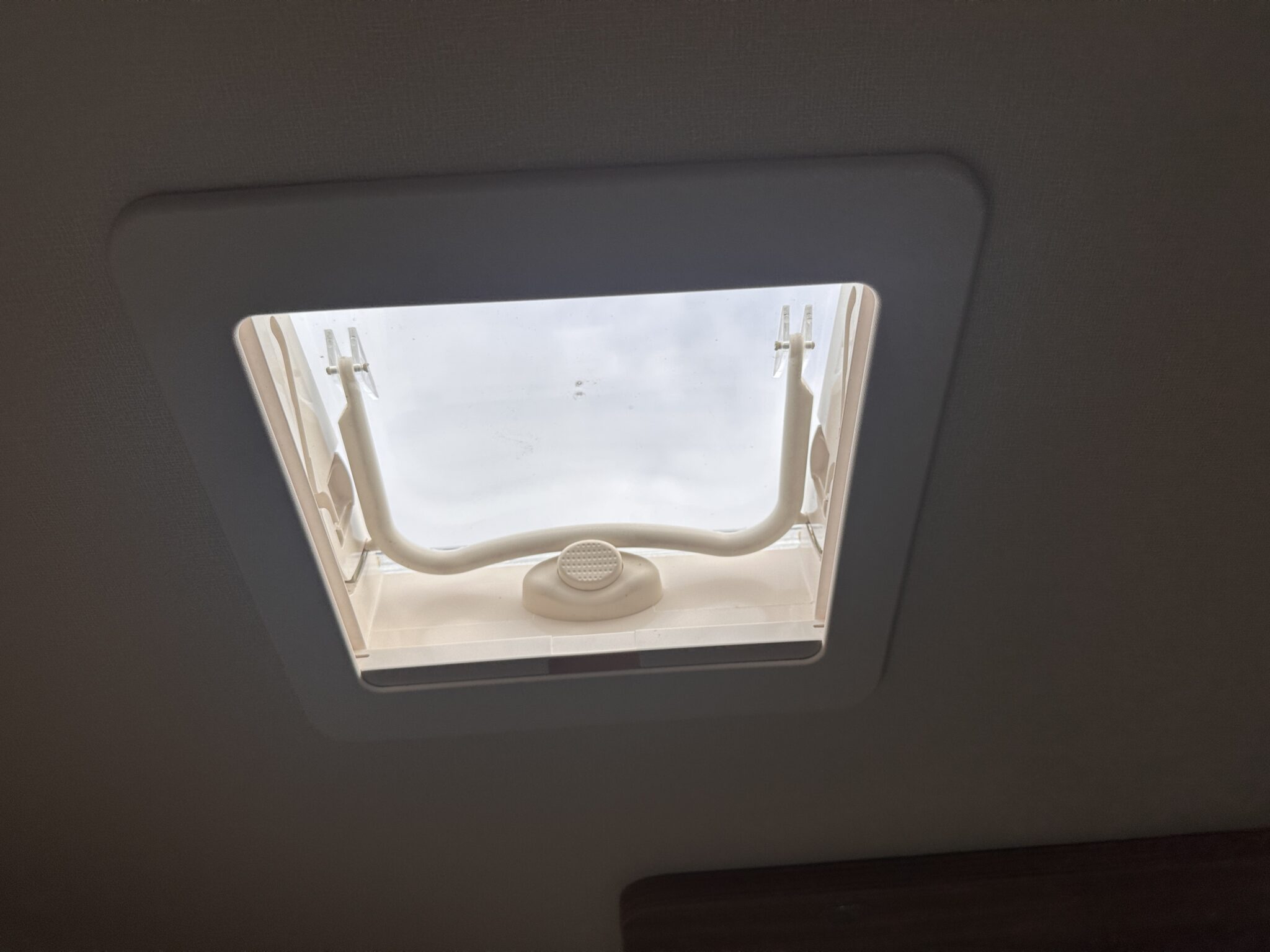 Swift Sunrise 580 - 2022 Caravan - Image 86