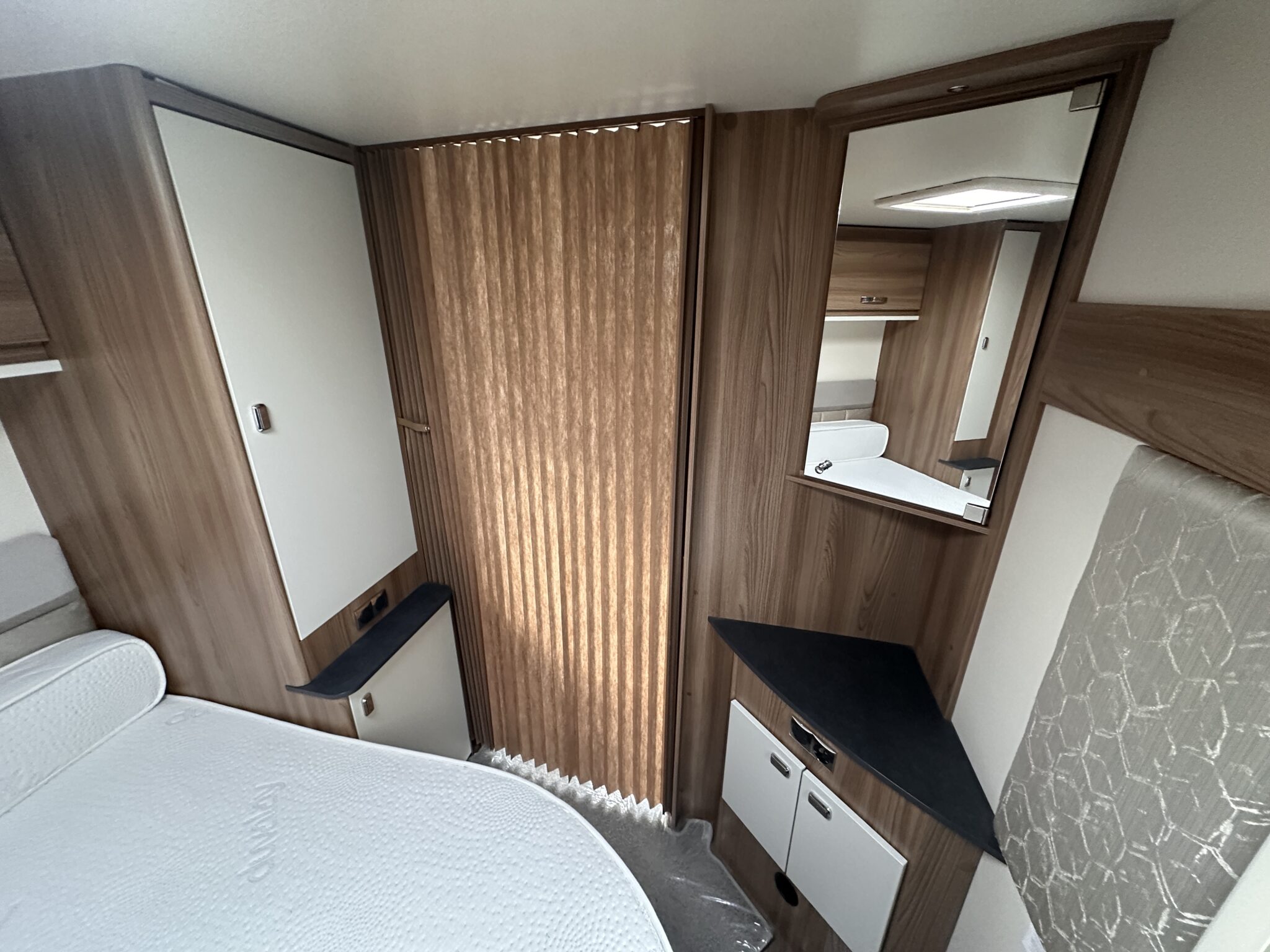 Swift Sunrise 580 - 2022 Caravan - Image 96