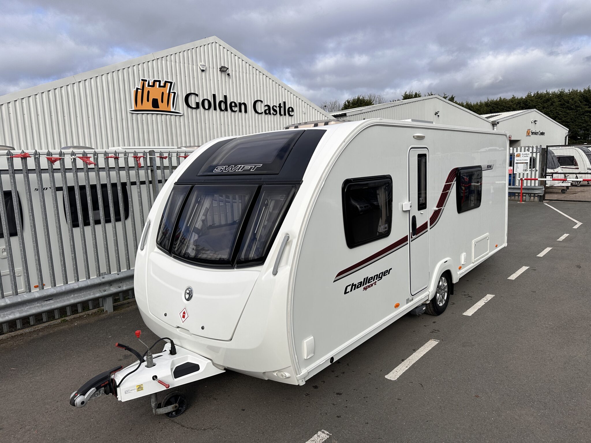 Swift Challenger Sport 554 - 2015 Caravan