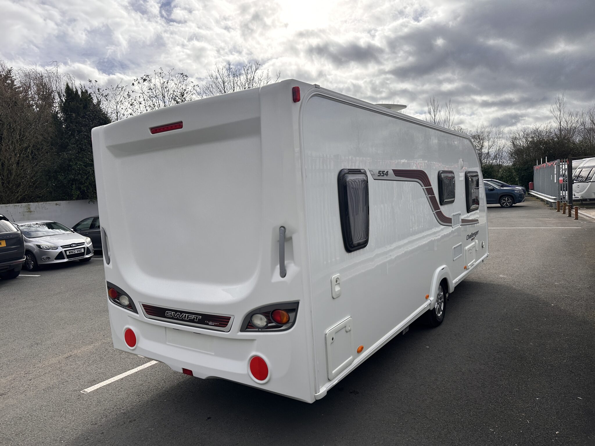 Swift Challenger Sport 554 - 2015 Caravan - Image 6