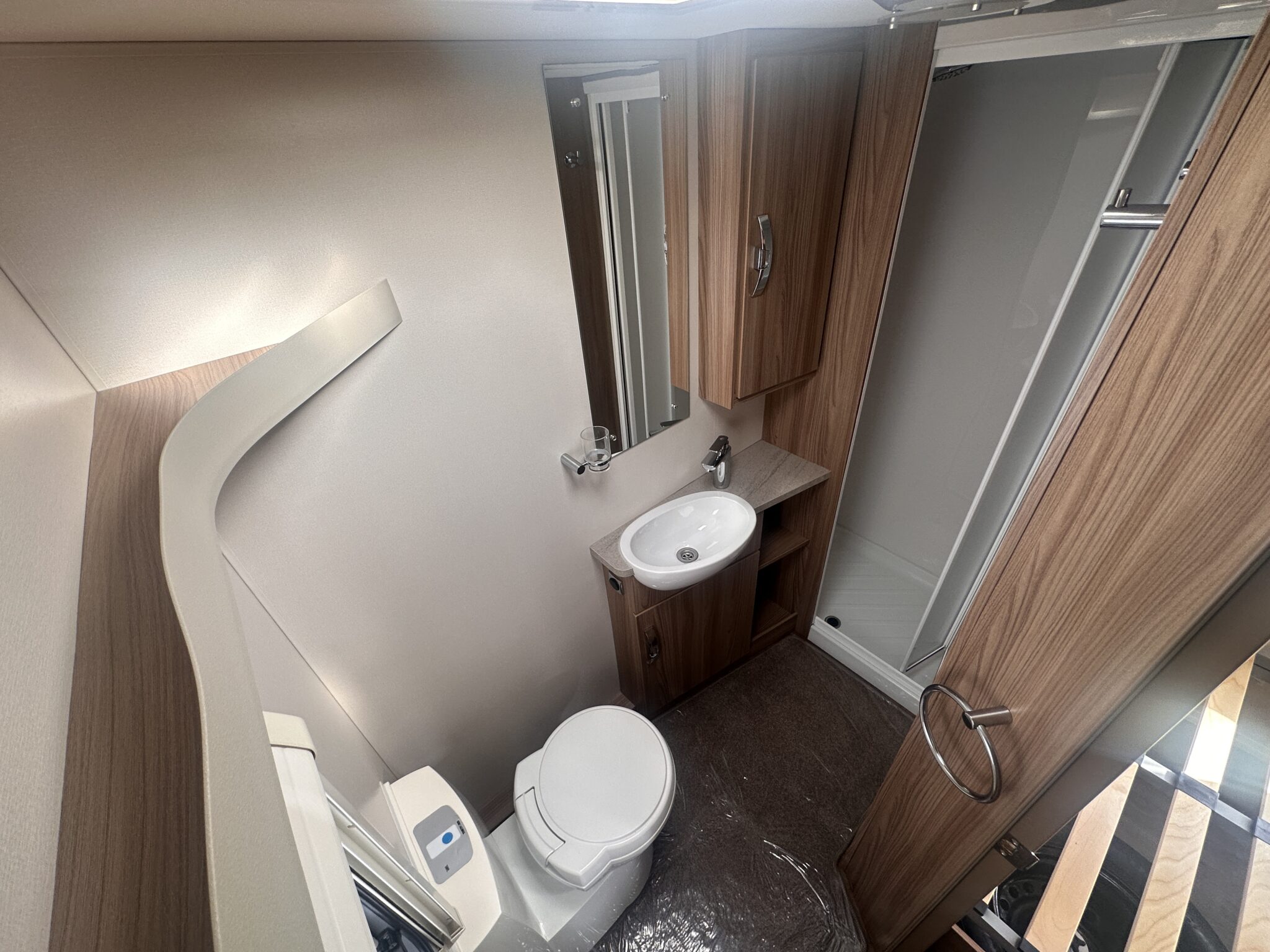 Swift Challenger Sport 554 - 2015 Caravan - Image 31