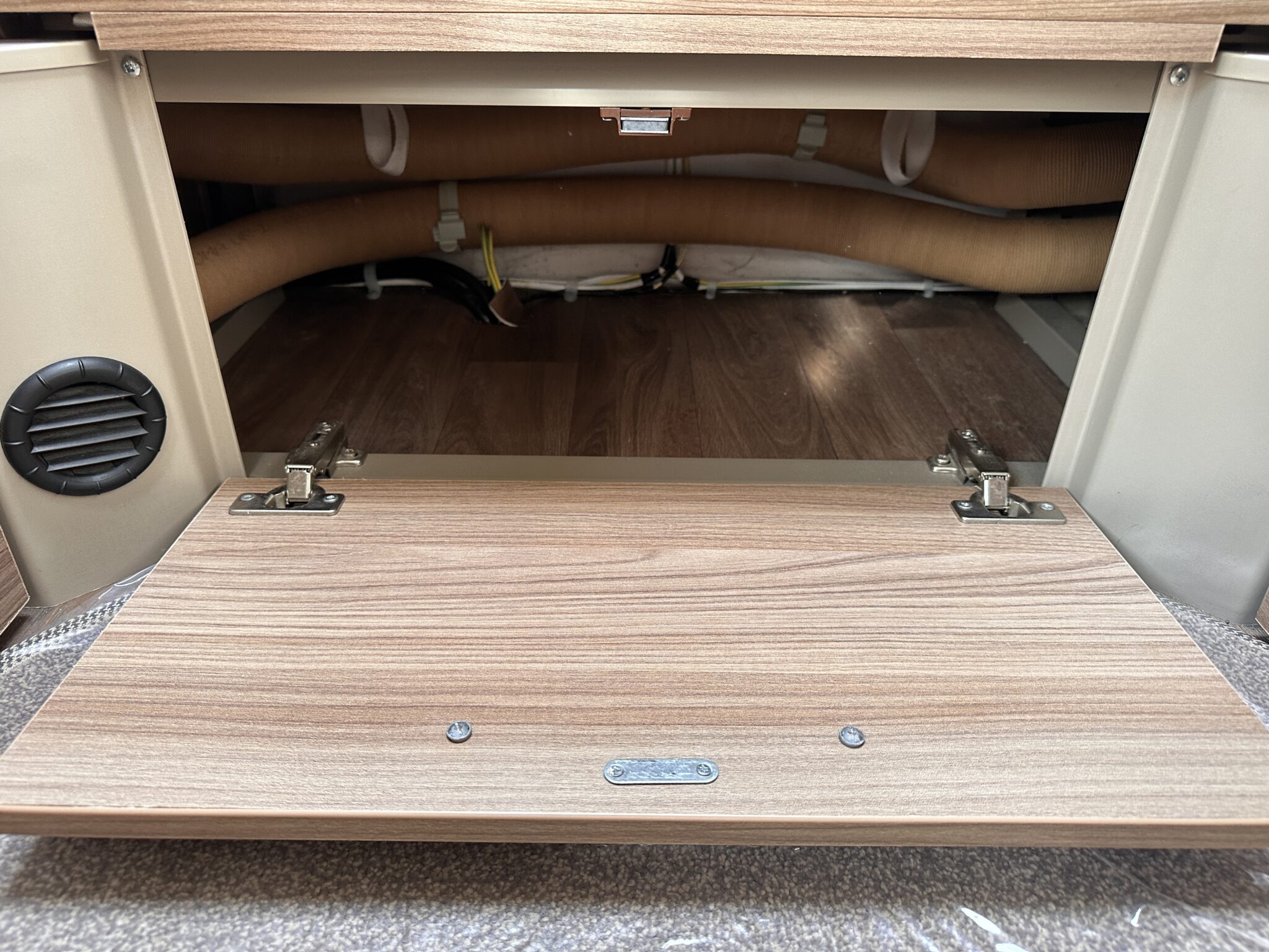 Swift Challenger Sport 554 - 2015 Caravan - Image 49