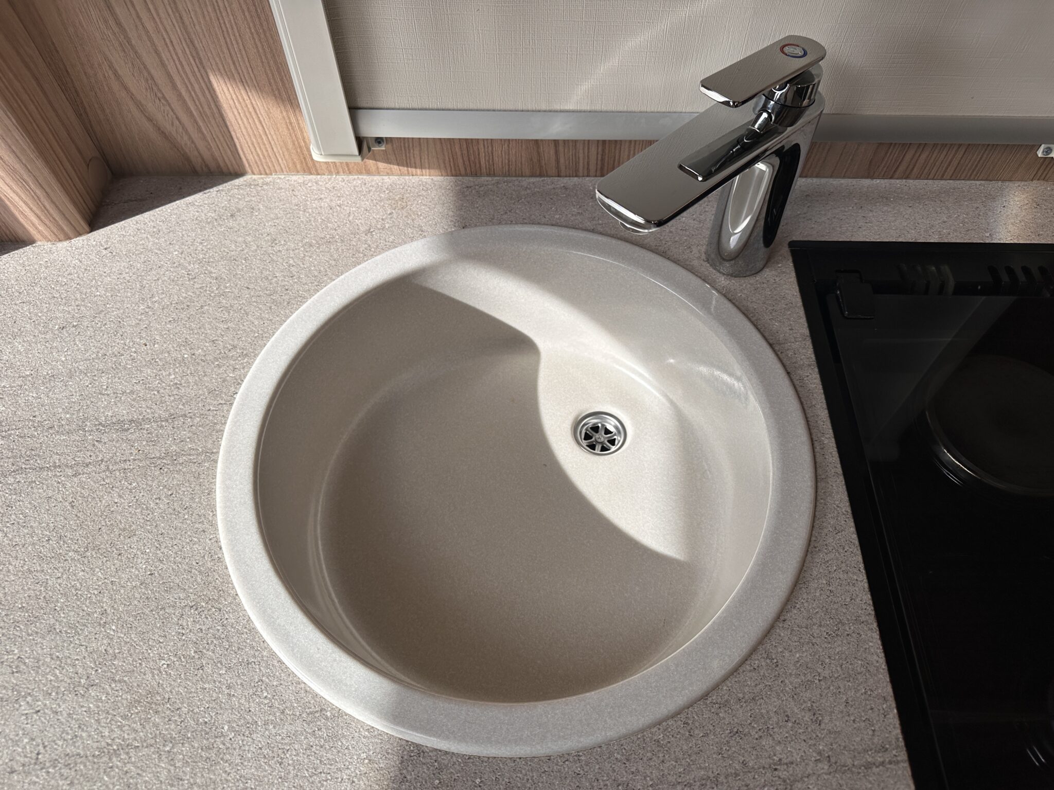 Swift Challenger Sport 554 - 2015 Caravan - Image 70