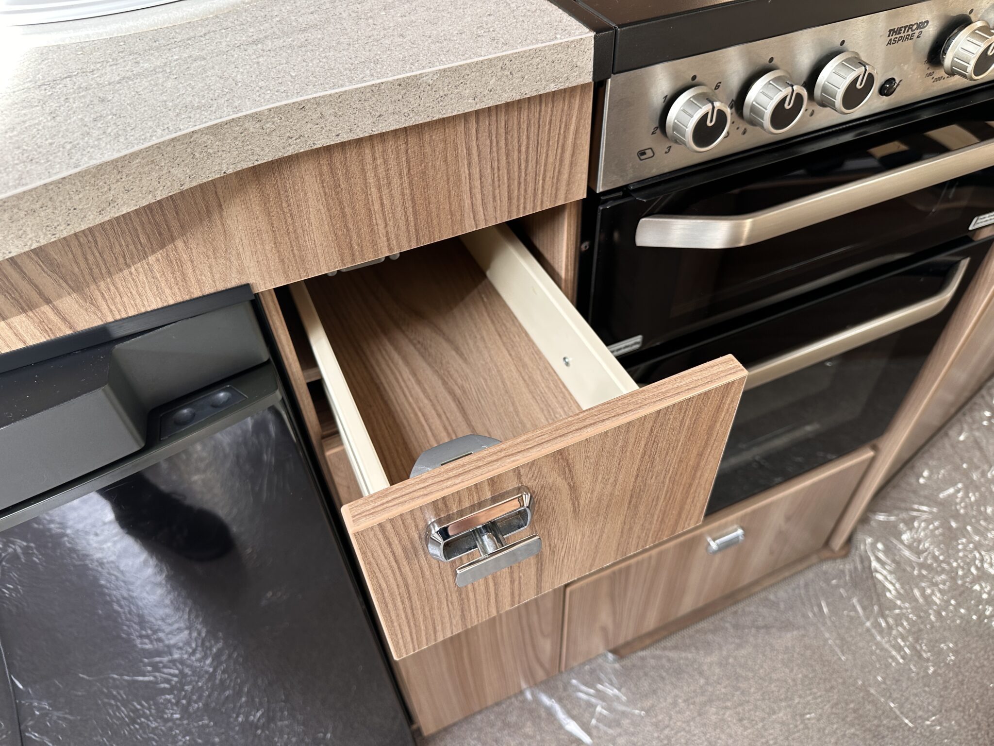 Swift Challenger Sport 554 - 2015 Caravan - Image 75