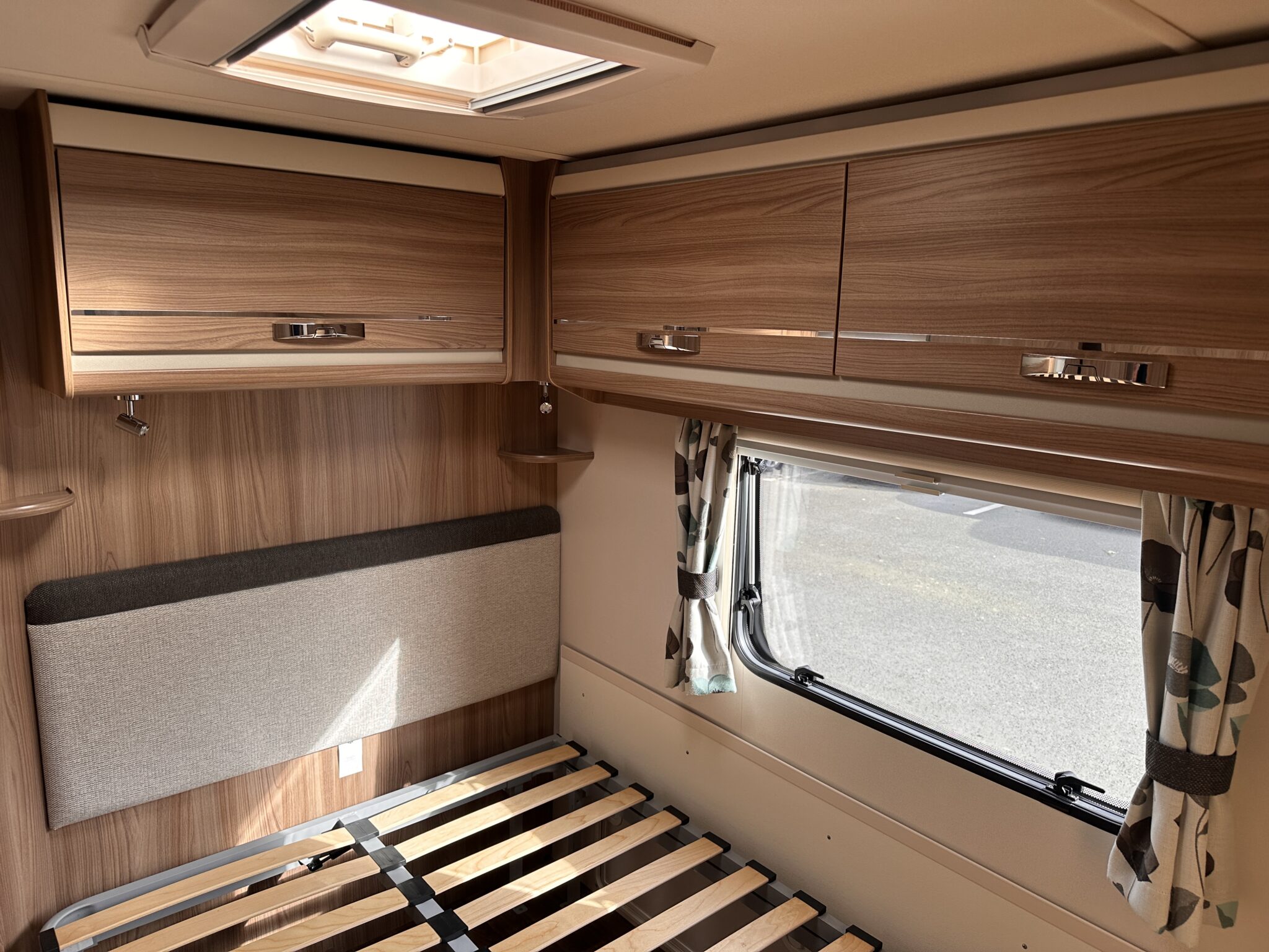 Swift Challenger Sport 554 - 2015 Caravan - Image 79