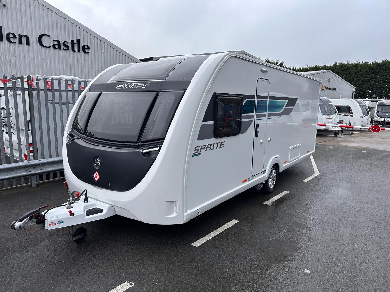 Swift Sprite Grande Major 4SB- 2015 Caravan