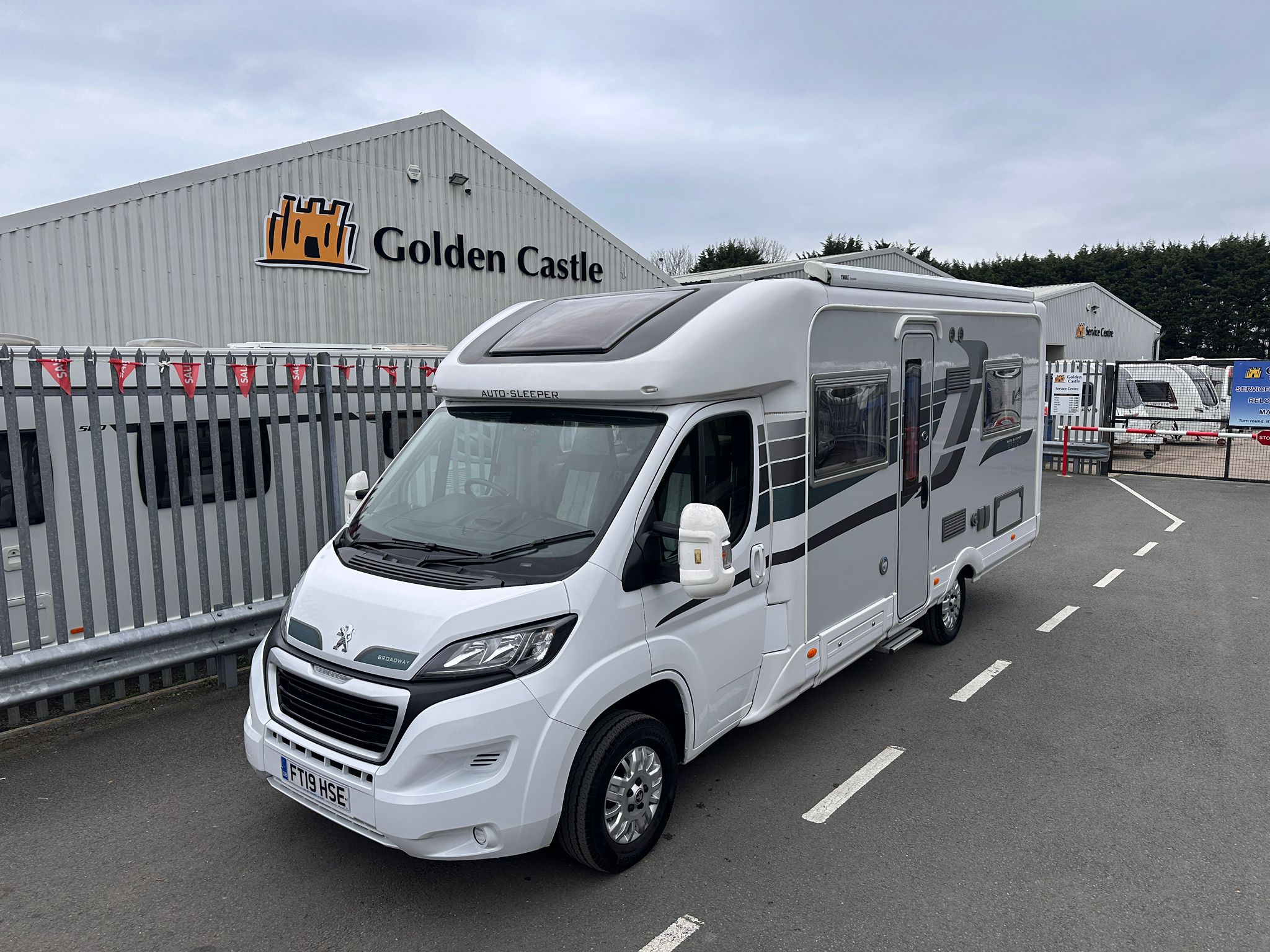 Auto-Sleeper Broadway FB- 2019 Motorhome