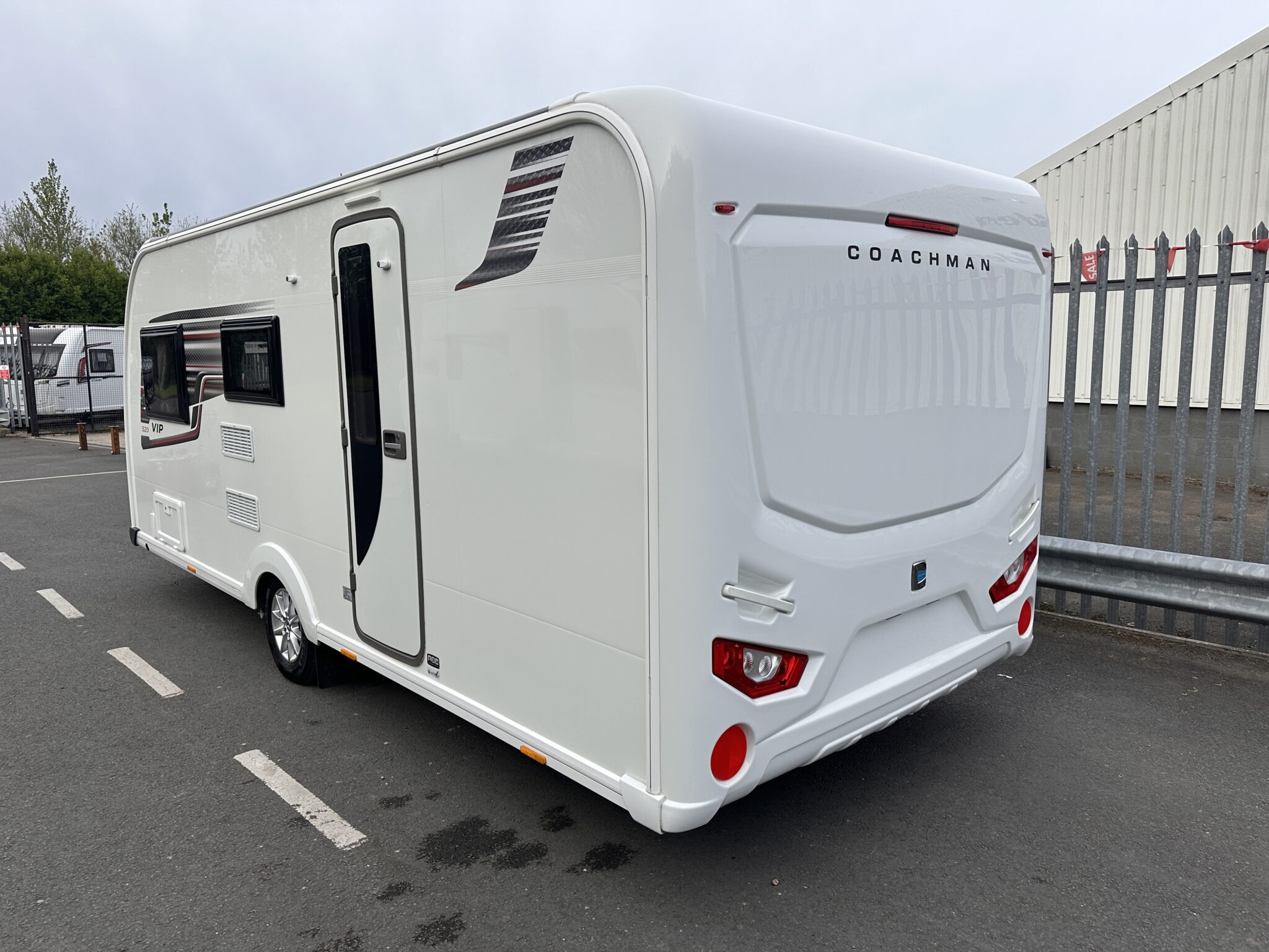 Coachman VIP 520- 2018 Caravan - Image 4