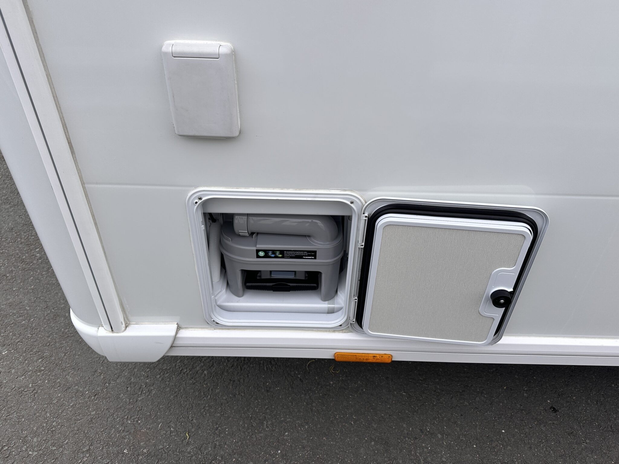 Coachman VIP 520- 2018 Caravan - Image 22