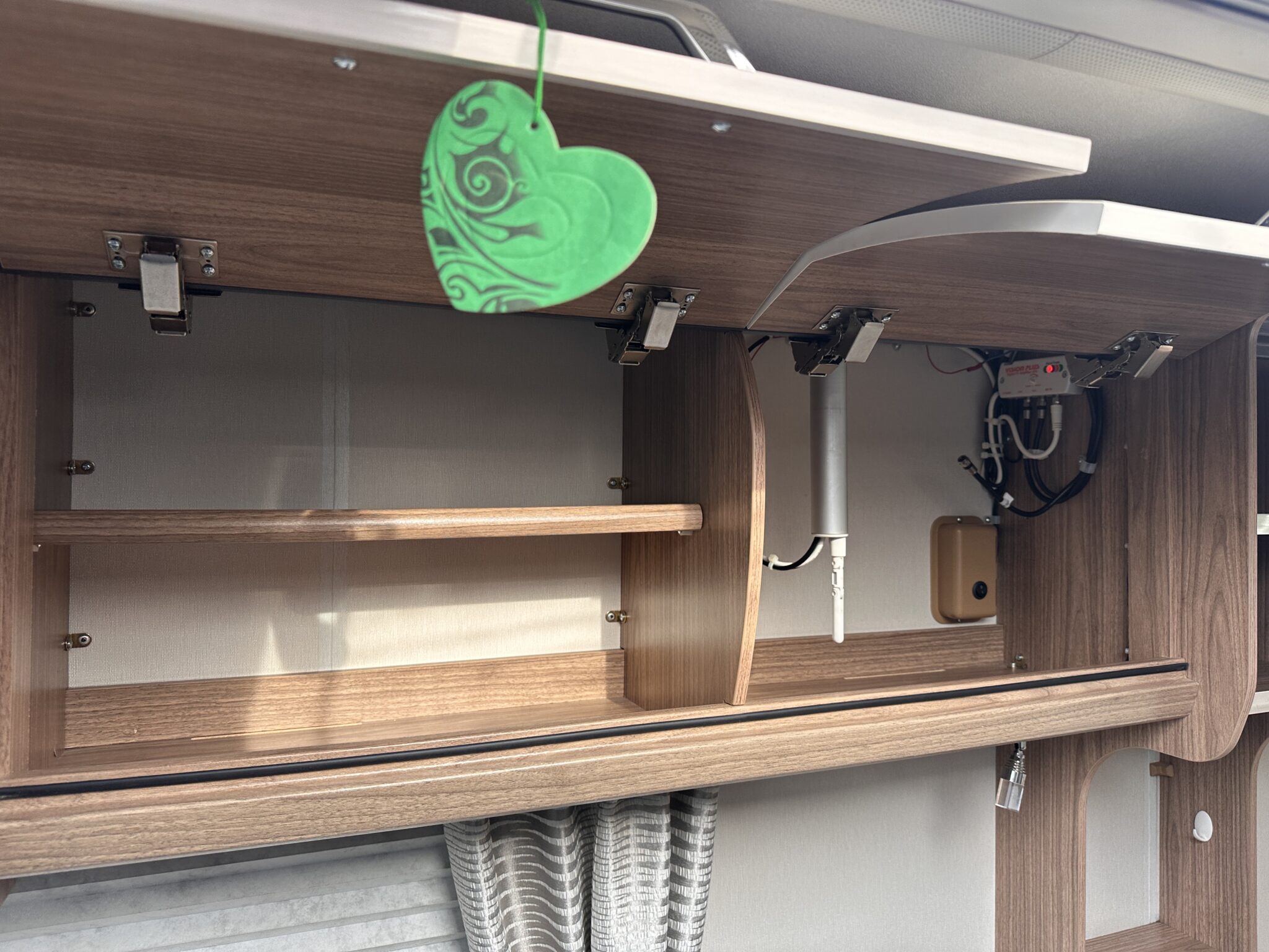 Coachman VIP 520- 2018 Caravan - Image 43