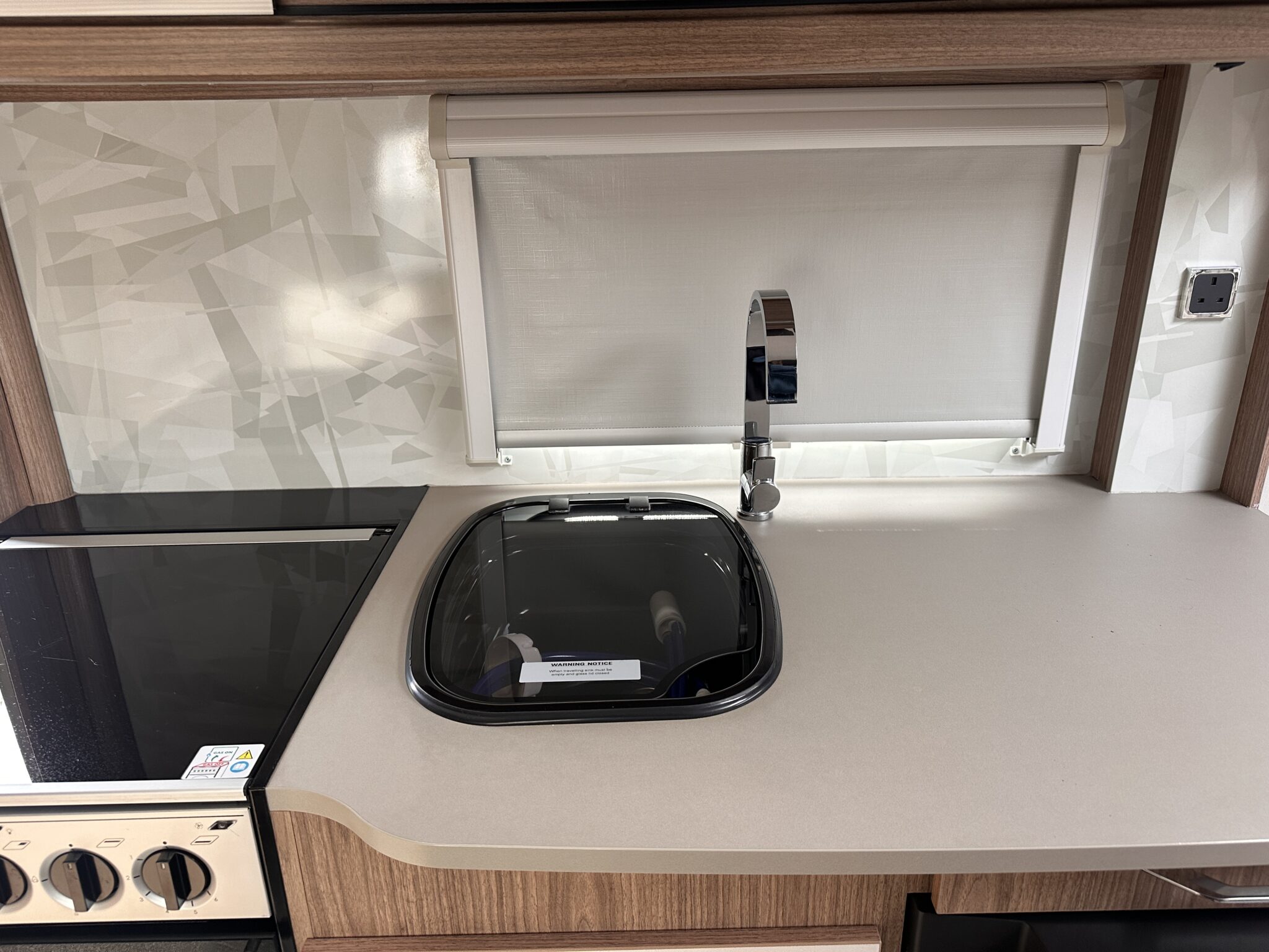 Coachman VIP 520- 2018 Caravan - Image 59