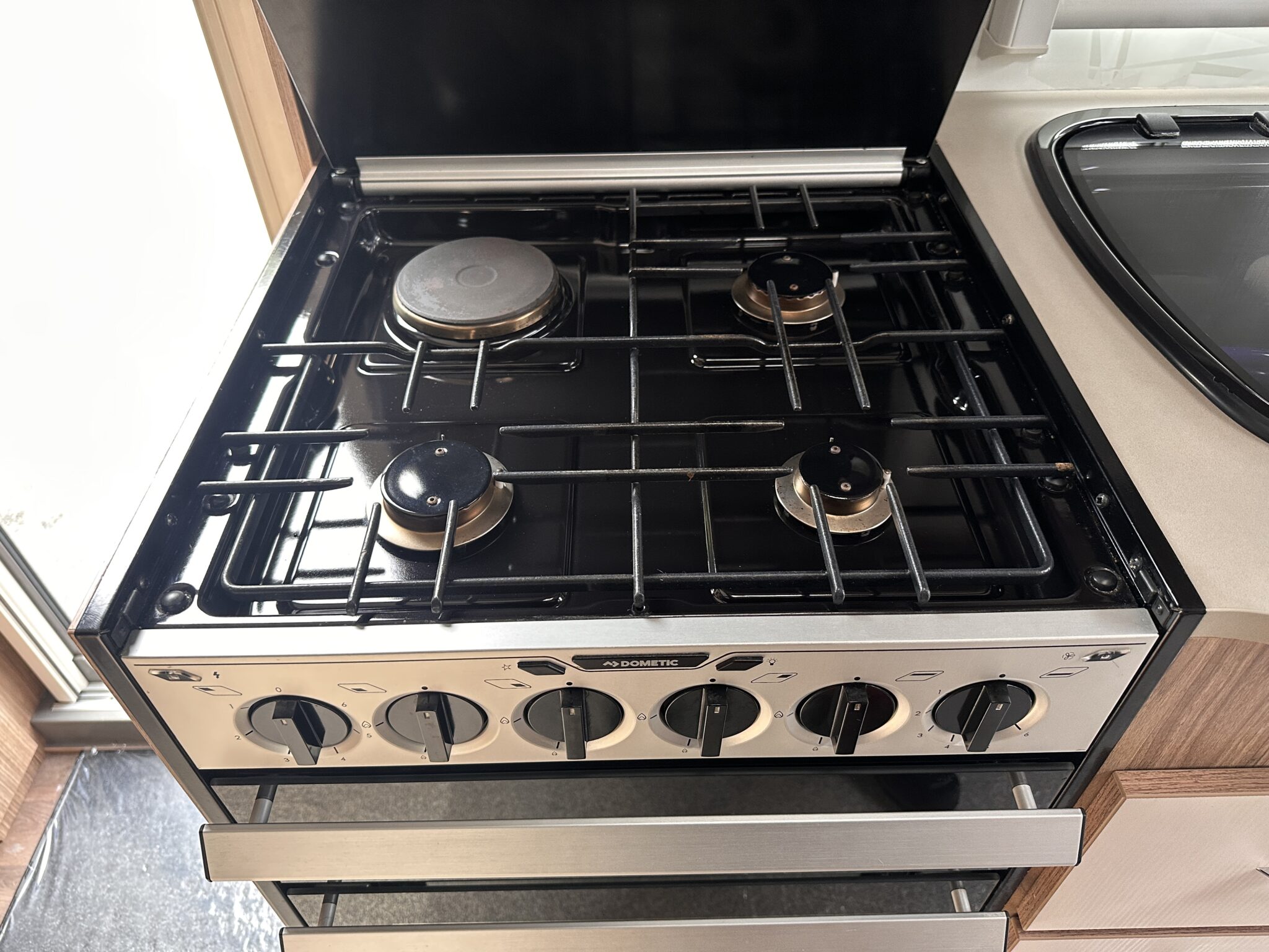 Coachman VIP 520- 2018 Caravan - Image 62