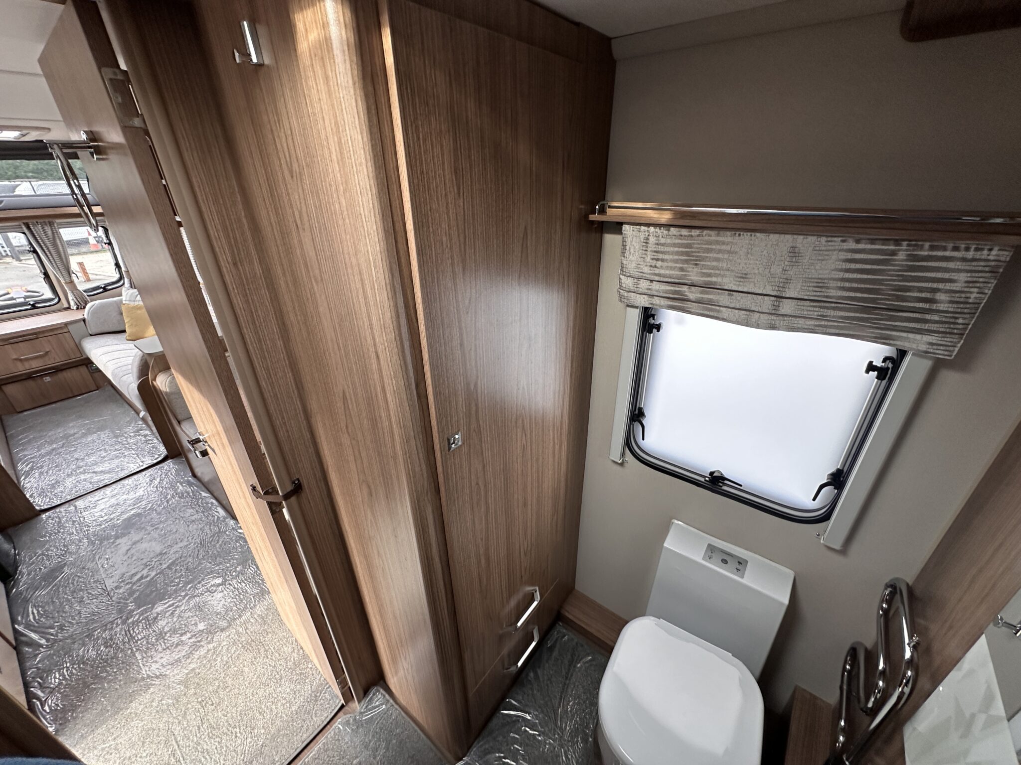 Coachman VIP 520- 2018 Caravan - Image 80
