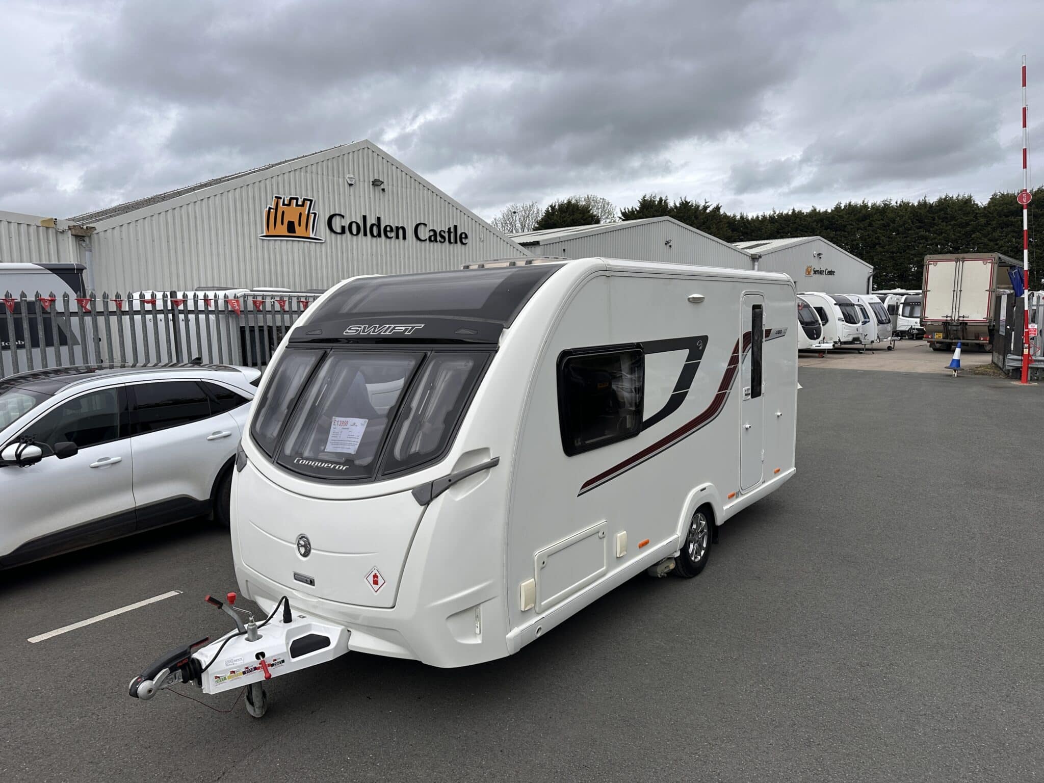 Swift Conqueror 480- 2016 Caravan