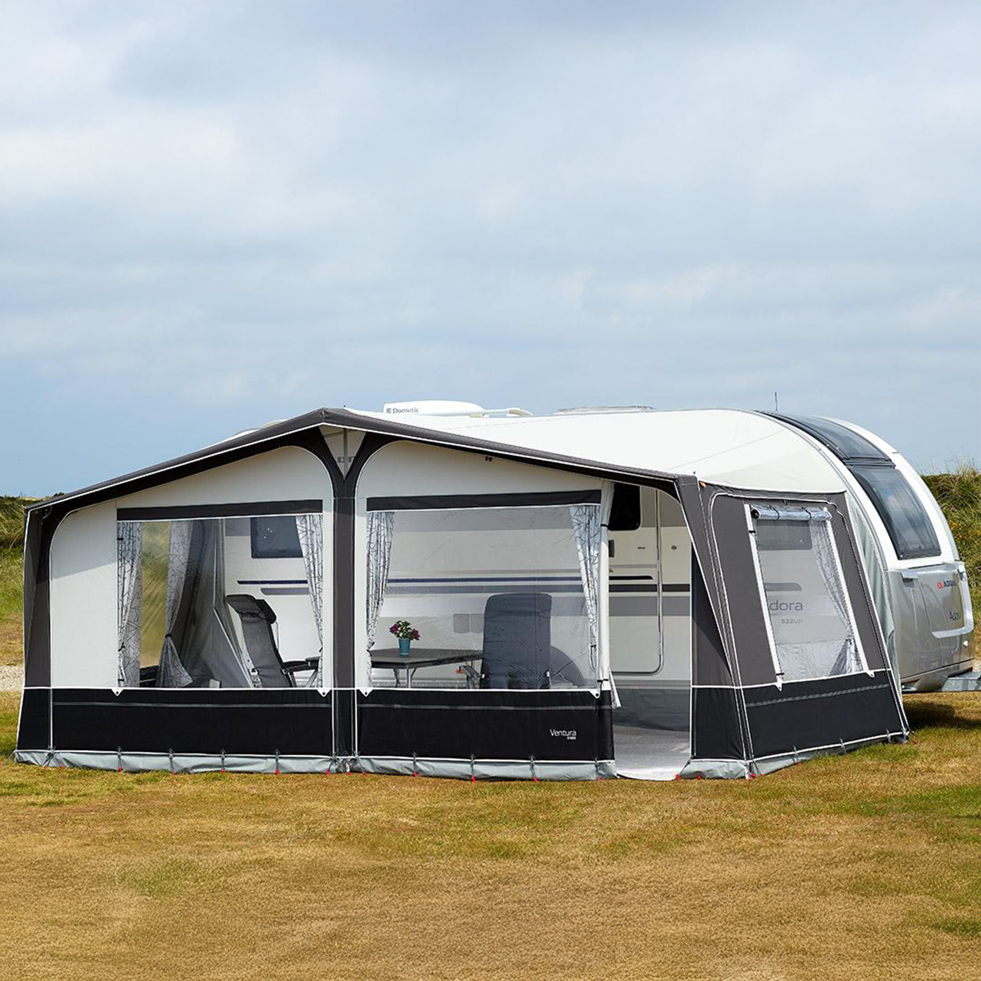 Isabella Ventura Pacific D250 Anthracite Touring Caravan Awning incl. Frame