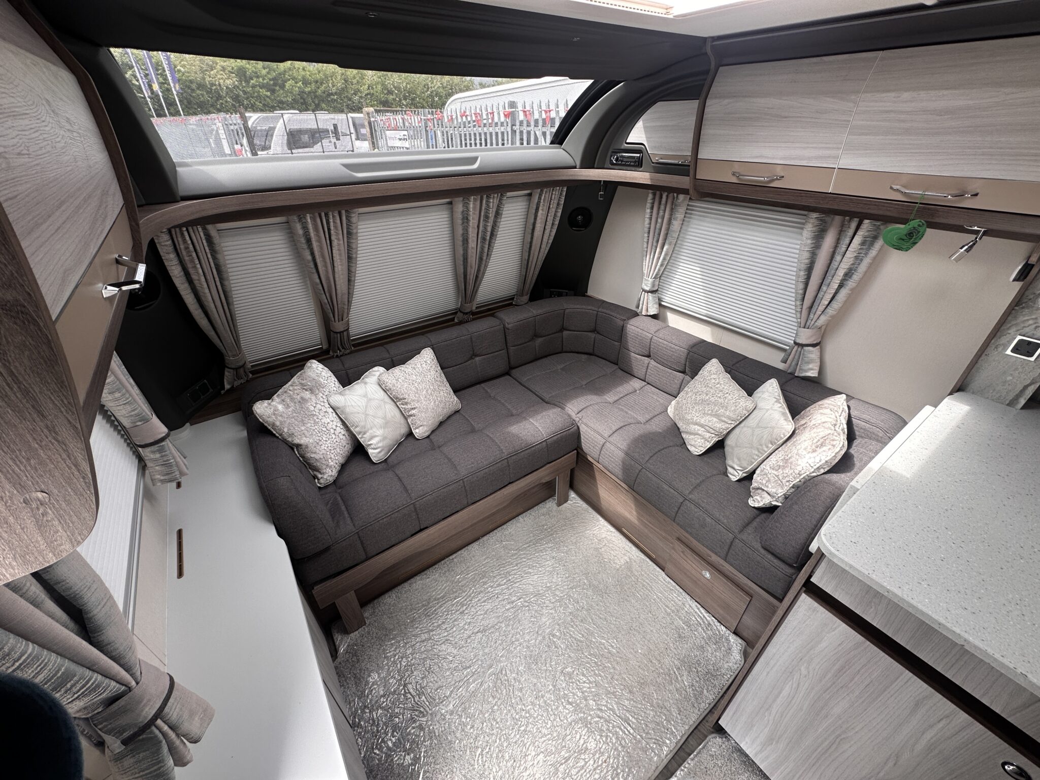 Coachman Lusso II- 2023 Caravan - Image 25