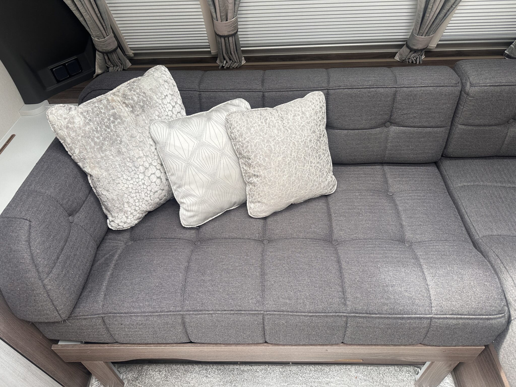 Coachman Lusso II- 2023 Caravan - Image 33