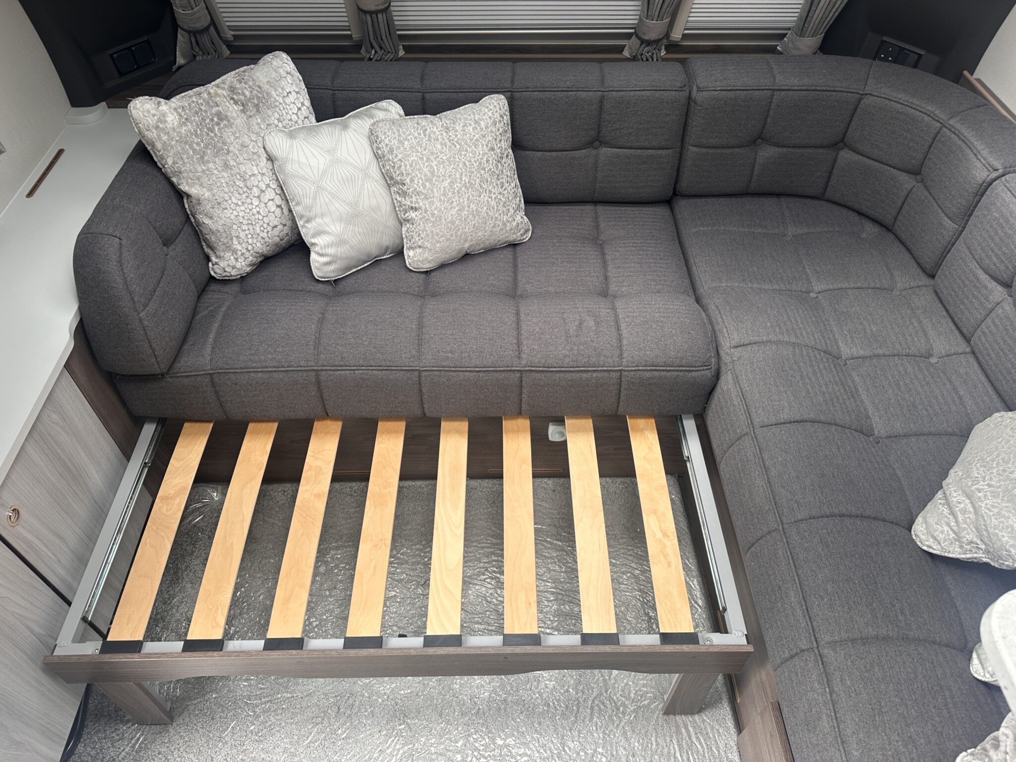 Coachman Lusso II- 2023 Caravan - Image 48