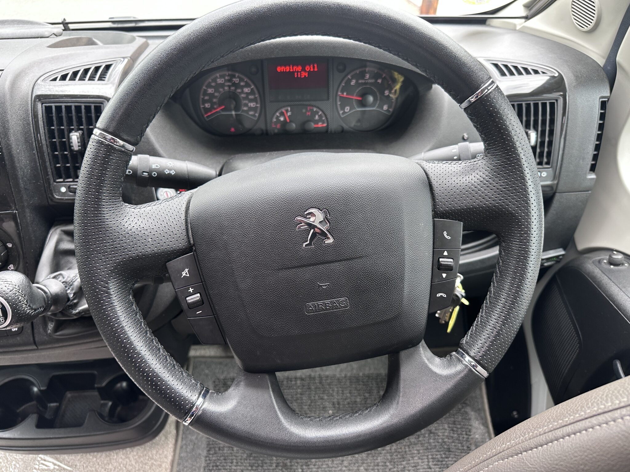 Auto-Sleeper Broadway- 2018 Motorhome - Image 15