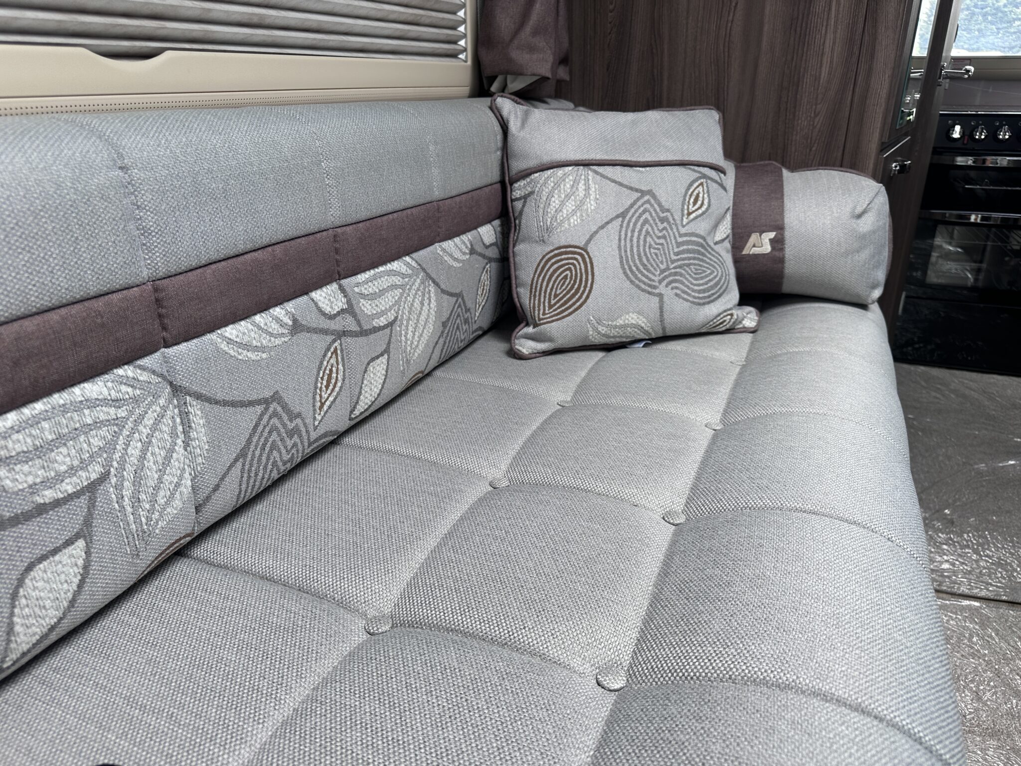Auto-Sleeper Broadway- 2018 Motorhome - Image 23