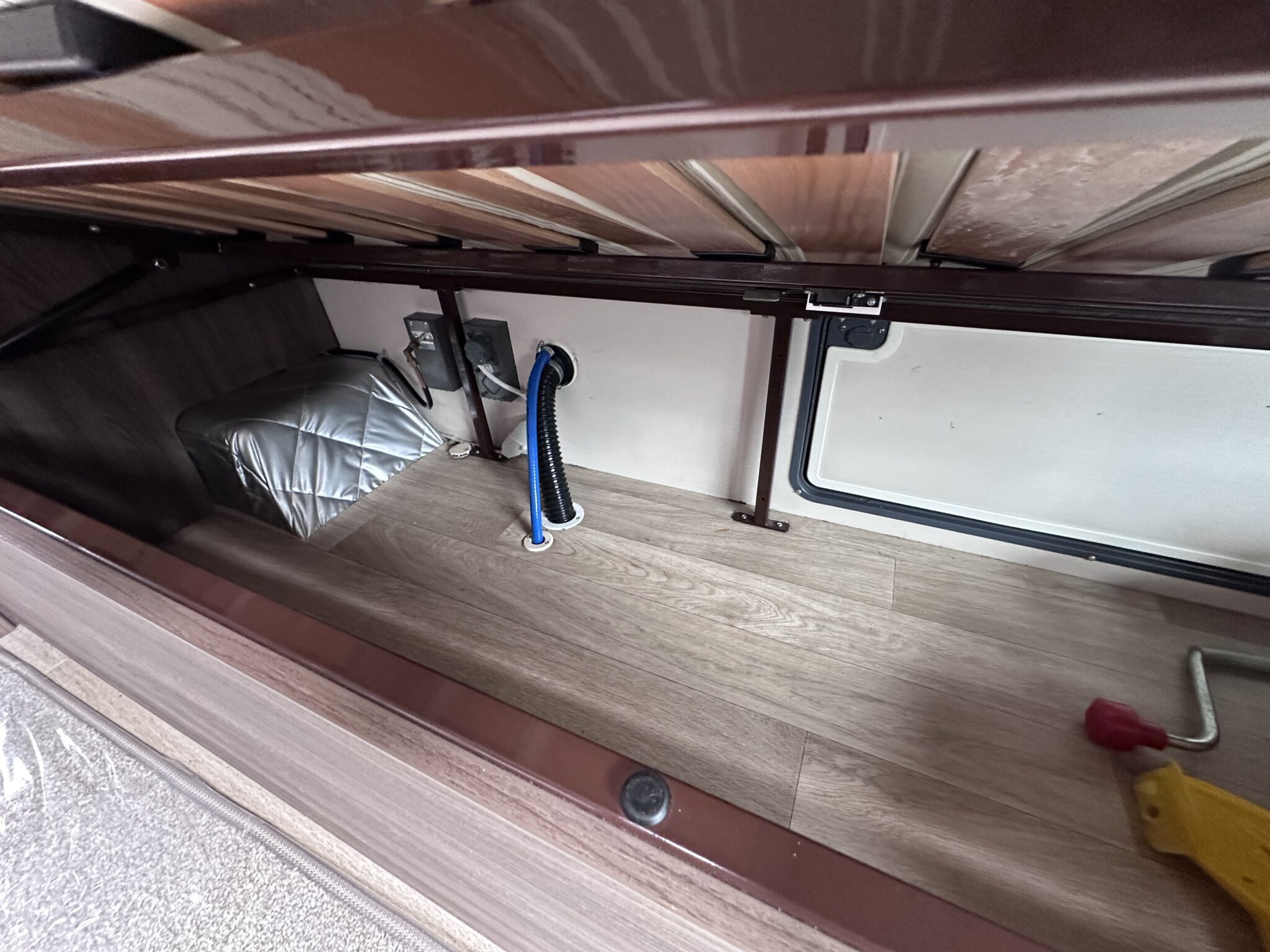 Auto-Sleeper Broadway- 2018 Motorhome - Image 29