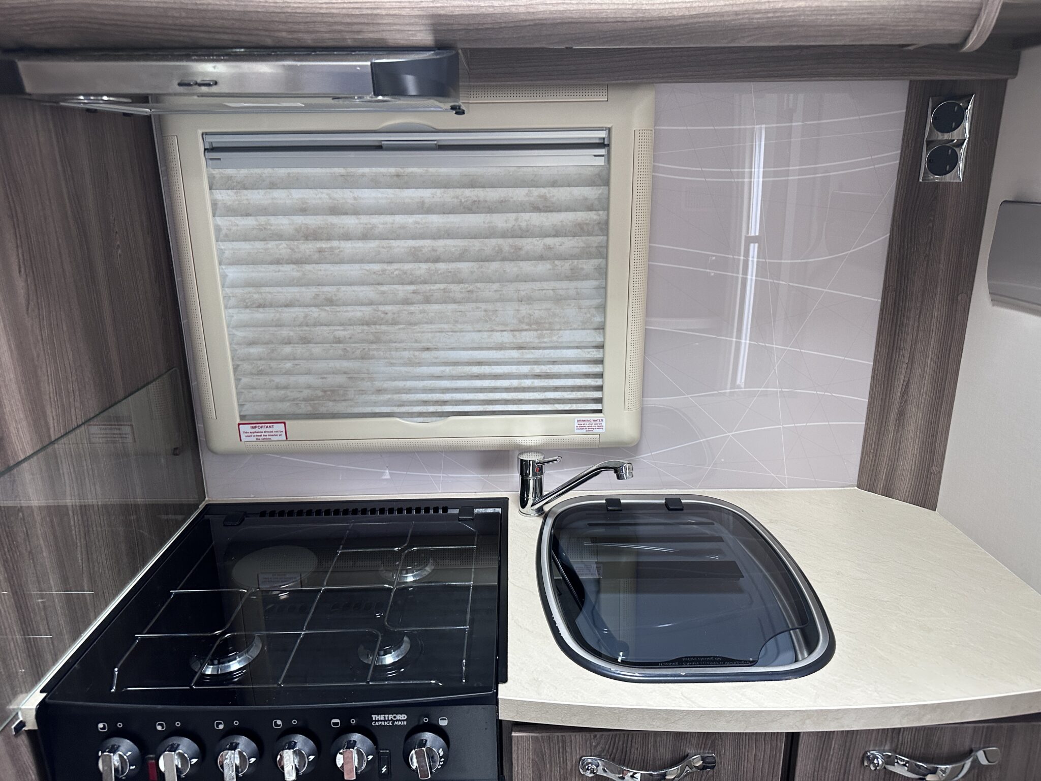 Auto-Sleeper Broadway- 2018 Motorhome - Image 45