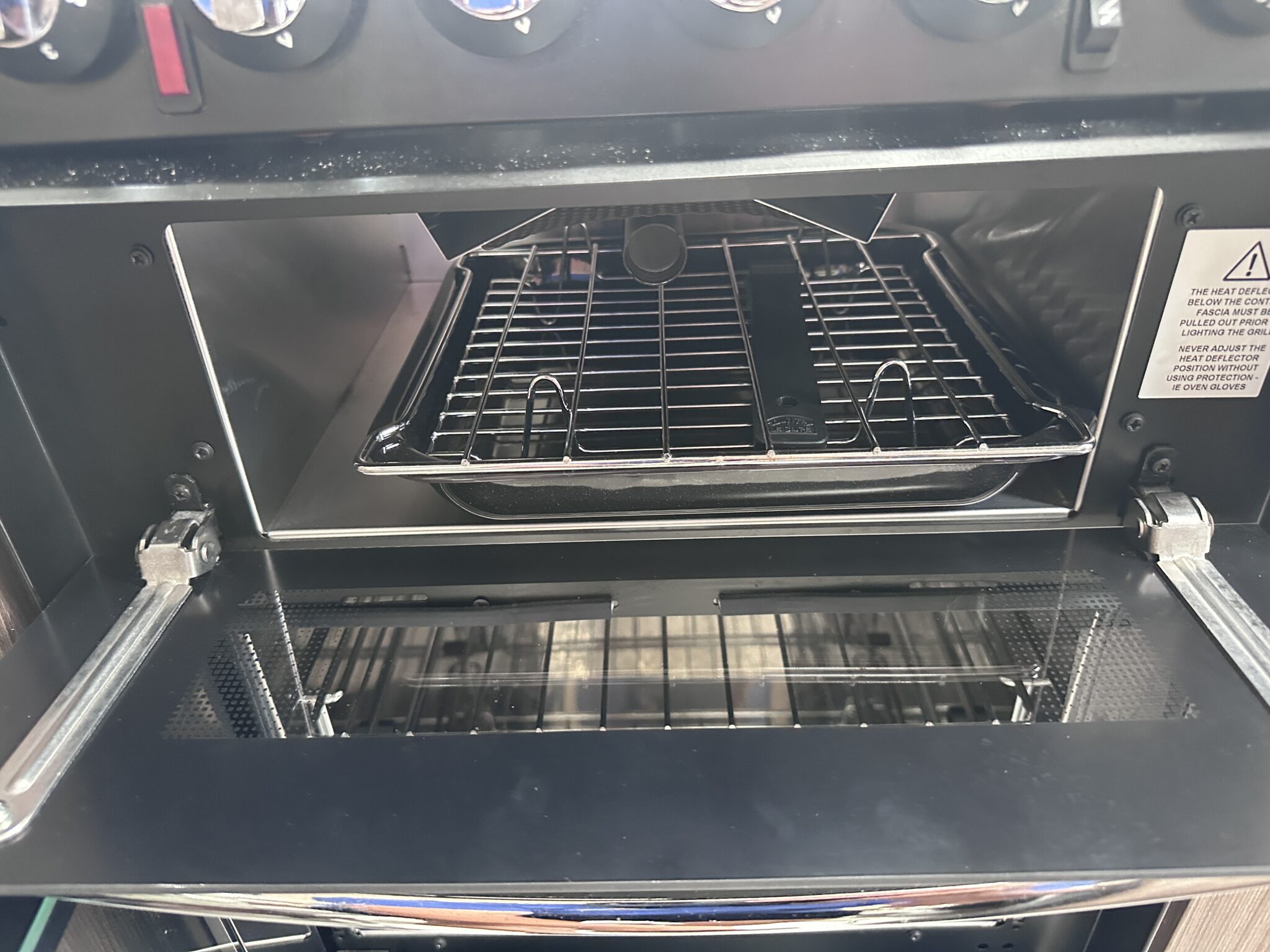 Auto-Sleeper Broadway- 2018 Motorhome - Image 52