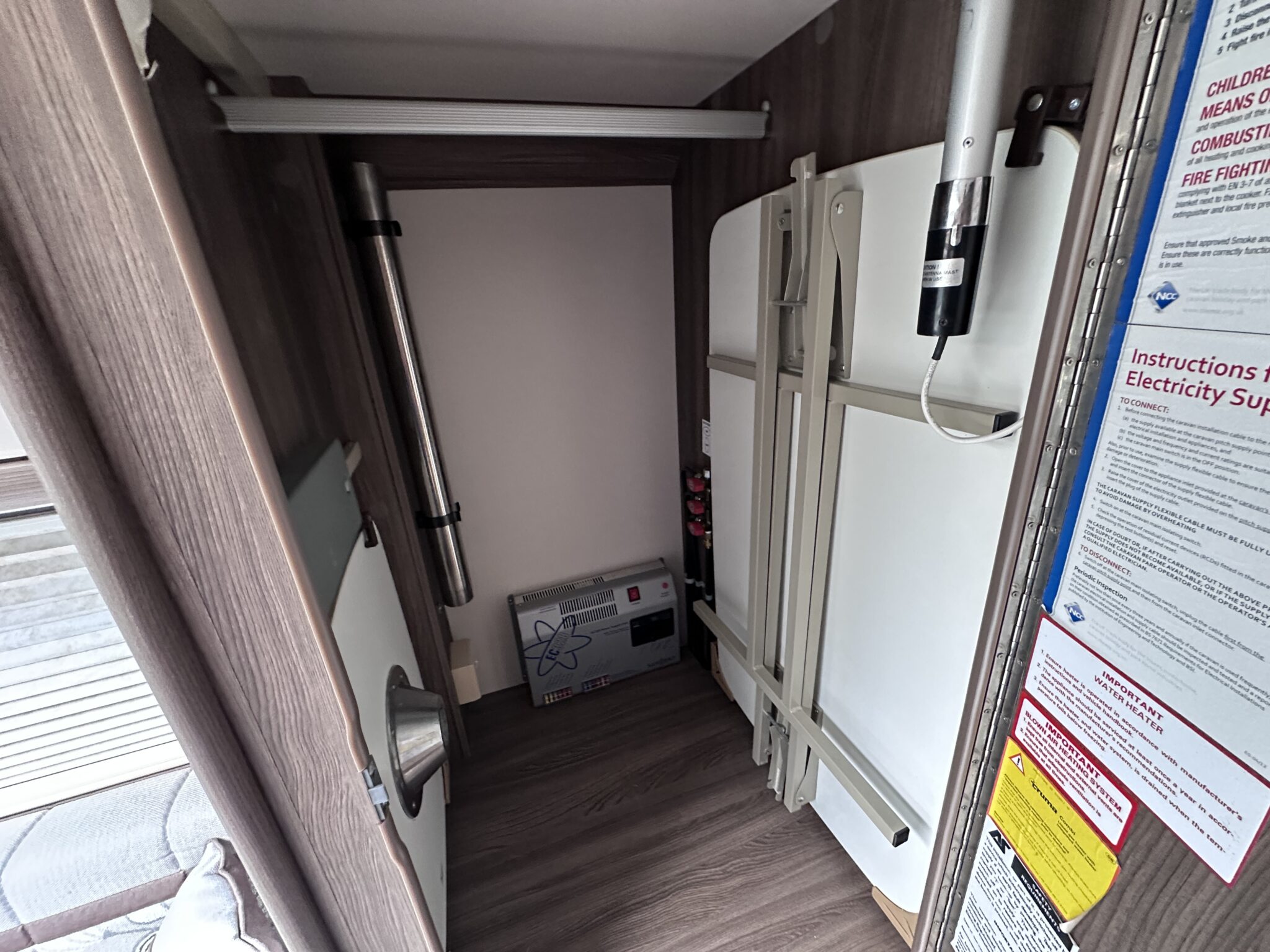 Auto-Sleeper Broadway- 2018 Motorhome - Image 59