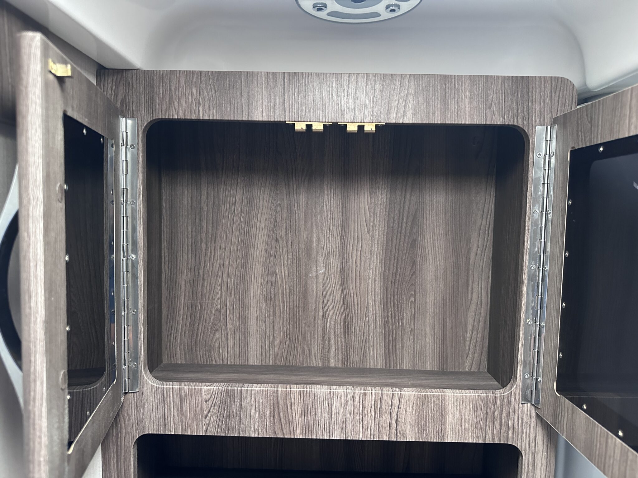 Auto-Sleeper Broadway- 2018 Motorhome - Image 69
