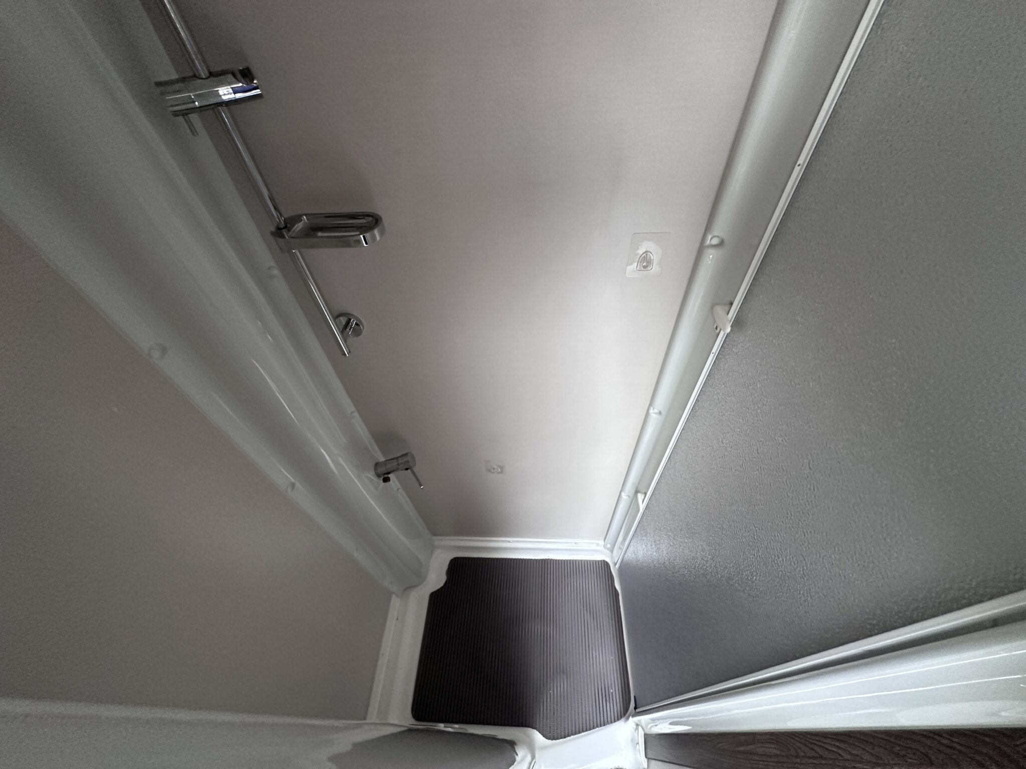 Auto-Sleeper Broadway- 2018 Motorhome - Image 88