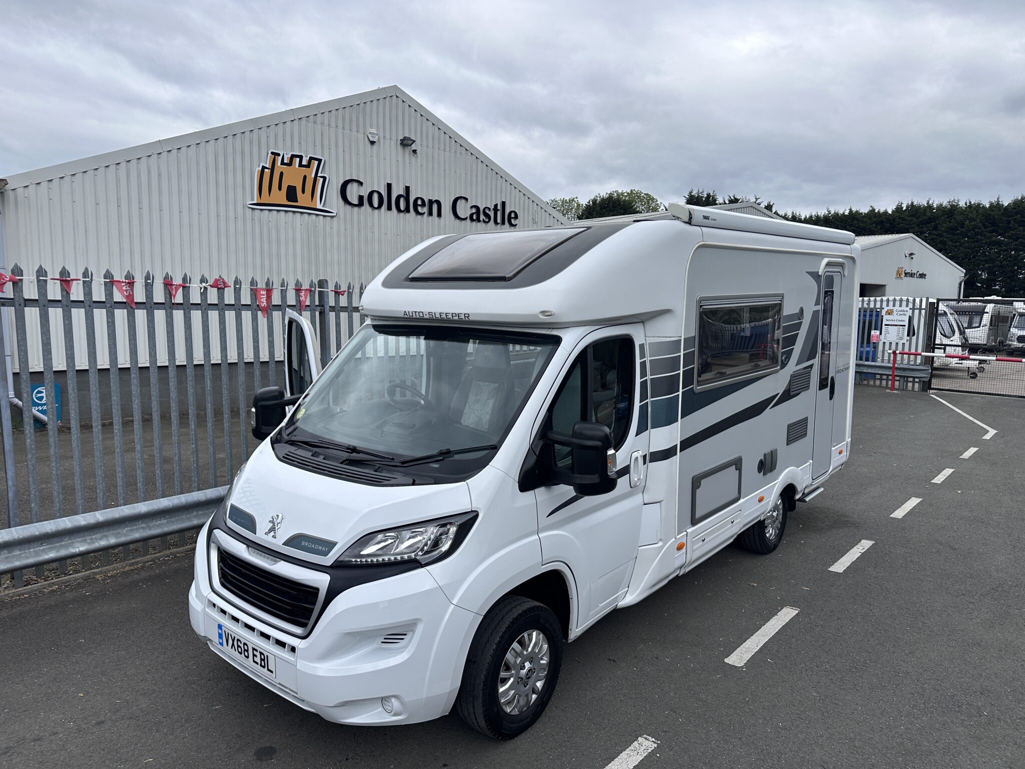 Auto-Sleeper Broadway- 2018 Motorhome
