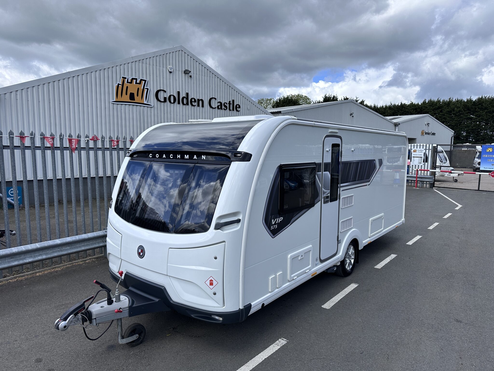 Coachman VIP 575 – 2022 Caravan