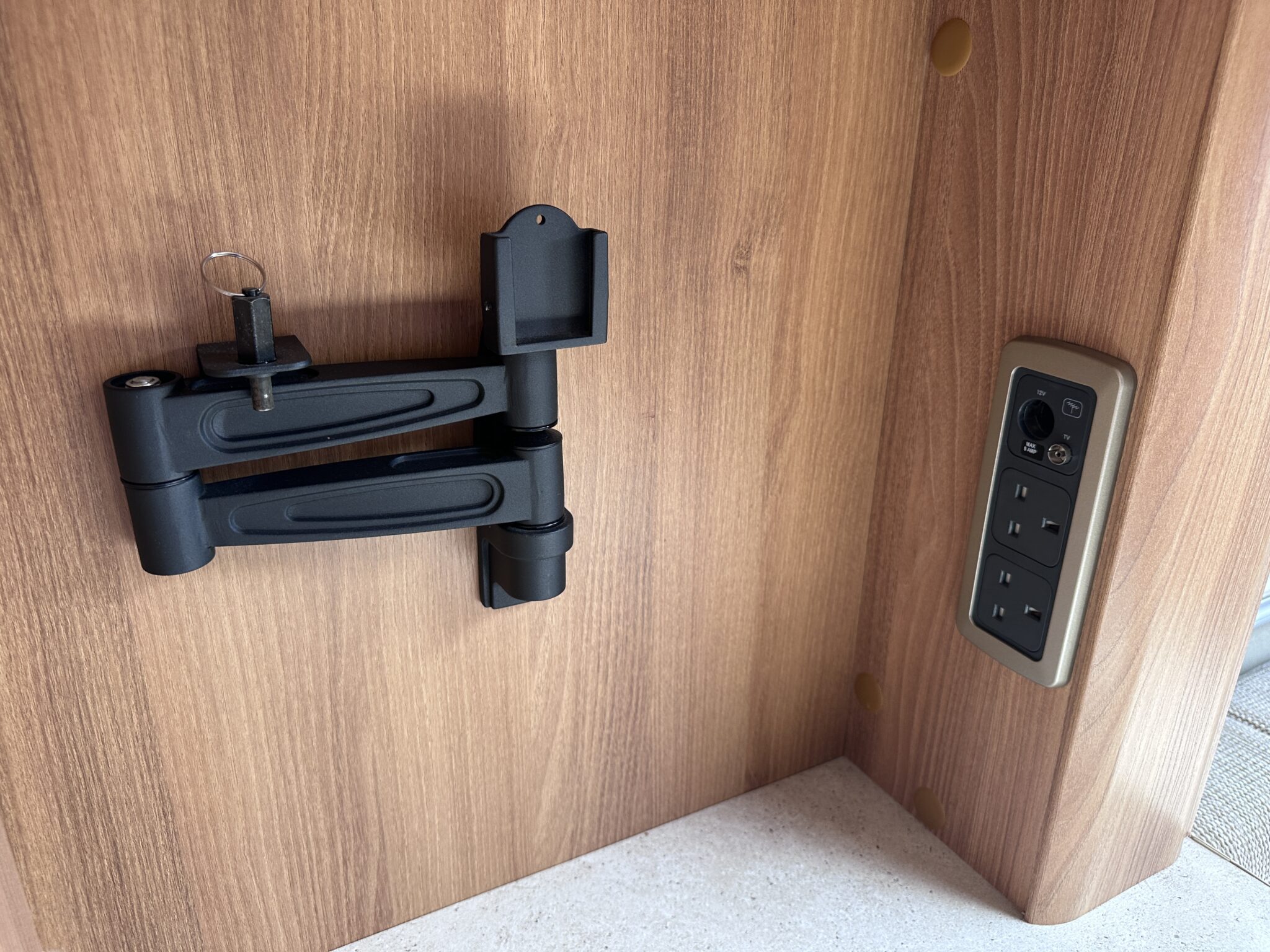 Swift Conqueror 480 – 2012 Caravan - Image 70