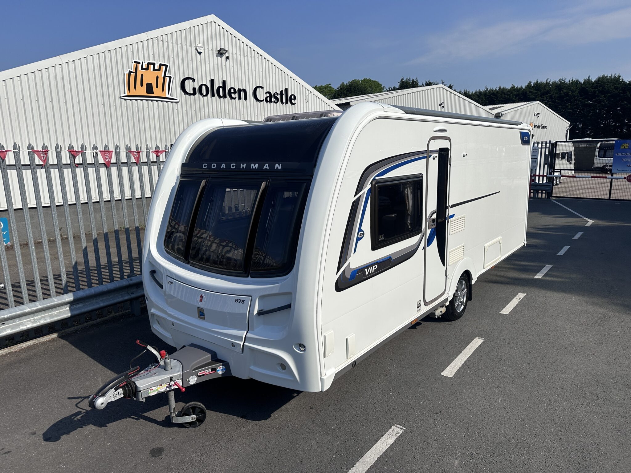 Coachman VIP 575 – 2018 Caravan