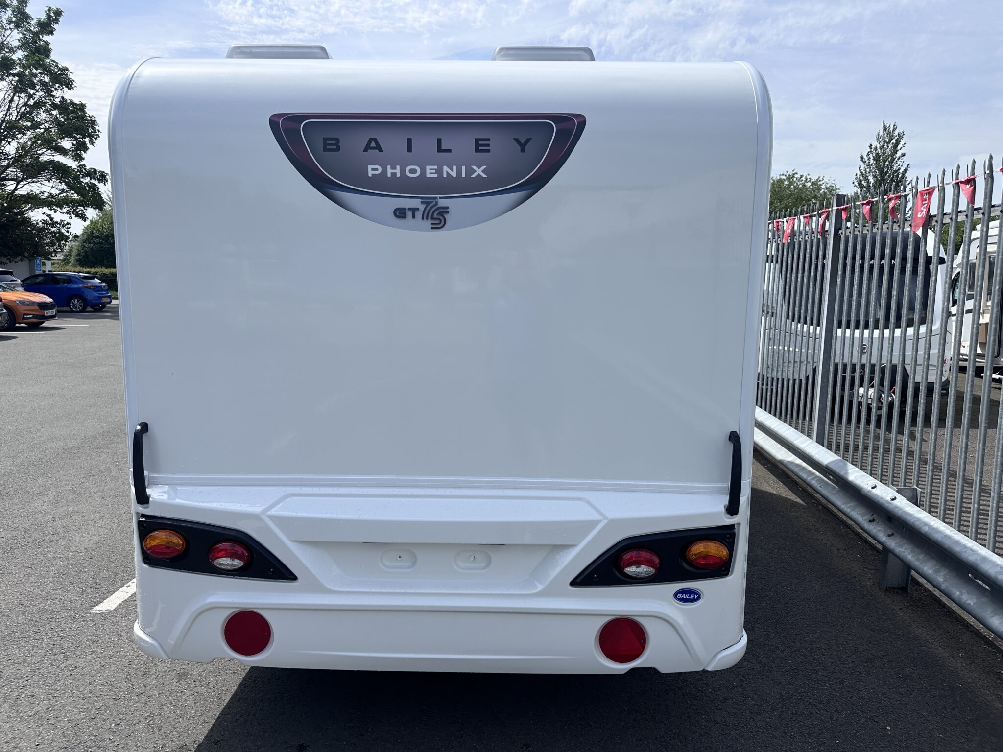 Bailey Phoenix GT75 420 – 2025 Caravan - Image 5