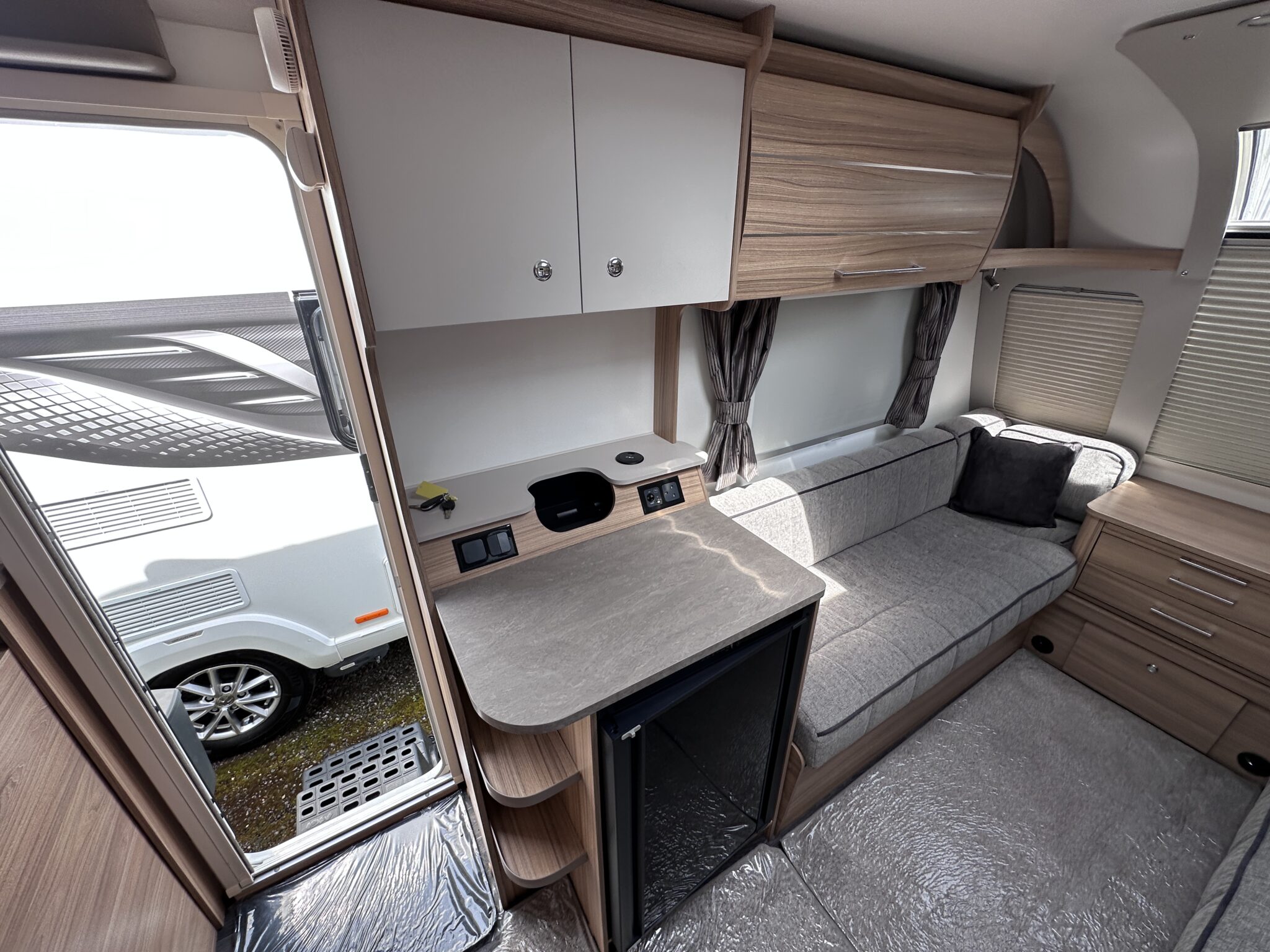 Bailey Phoenix GT75 420 – 2025 Caravan - Image 26