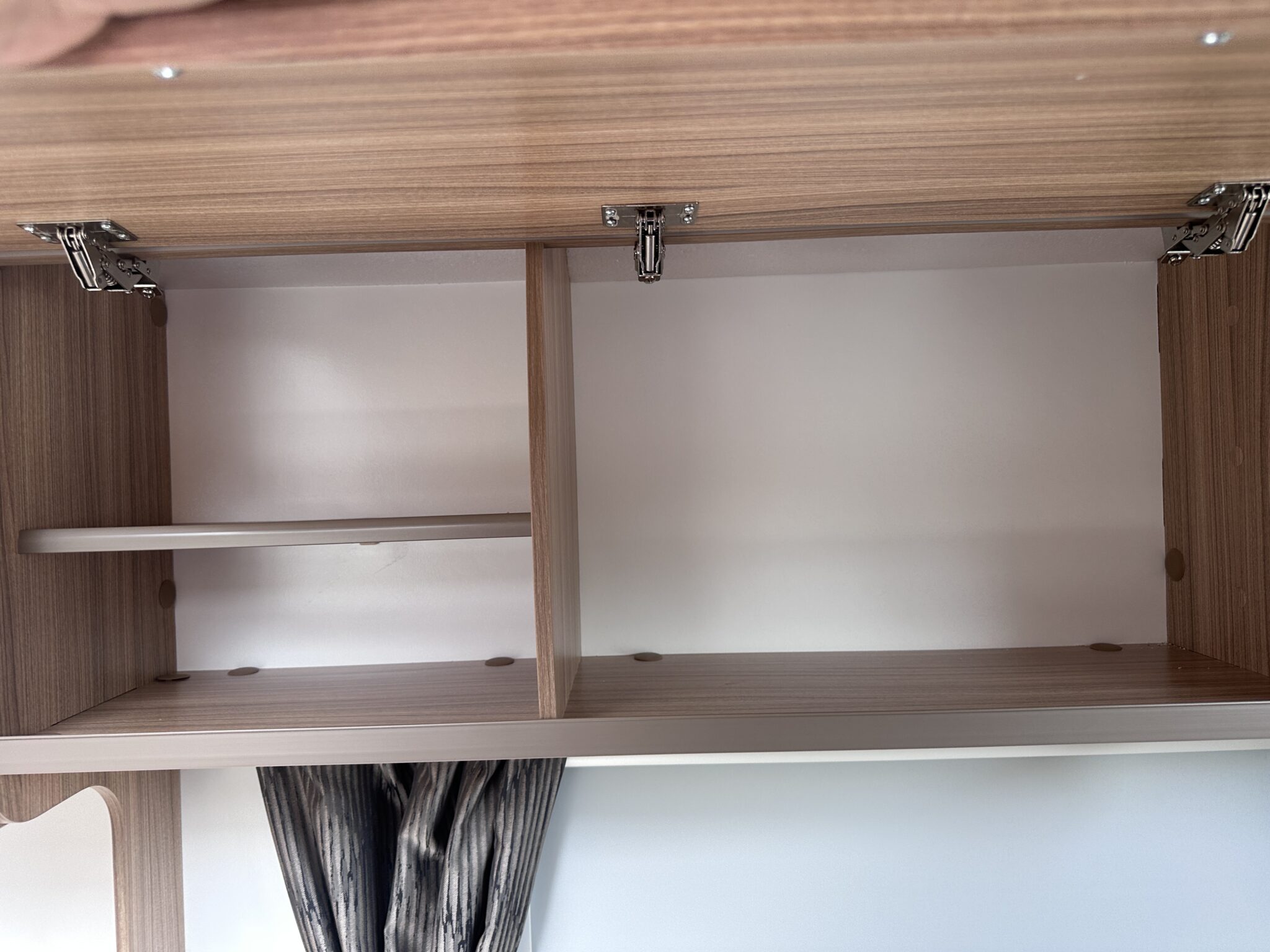 Bailey Phoenix GT75 420 – 2025 Caravan - Image 32