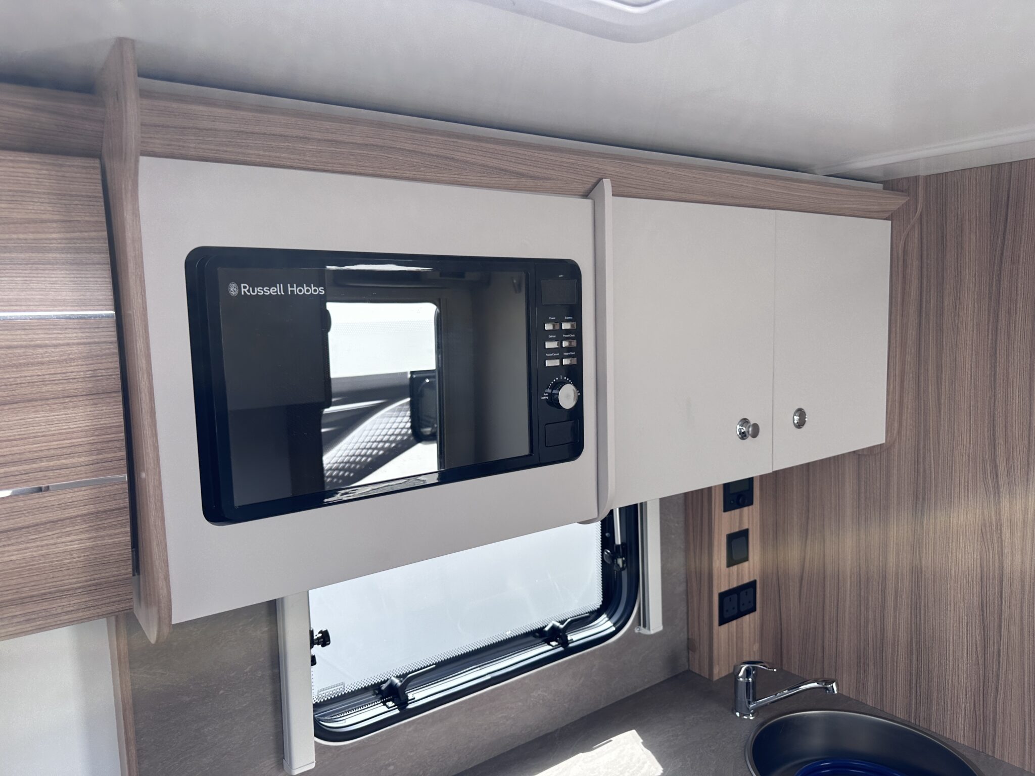 Bailey Phoenix GT75 420 – 2025 Caravan - Image 45